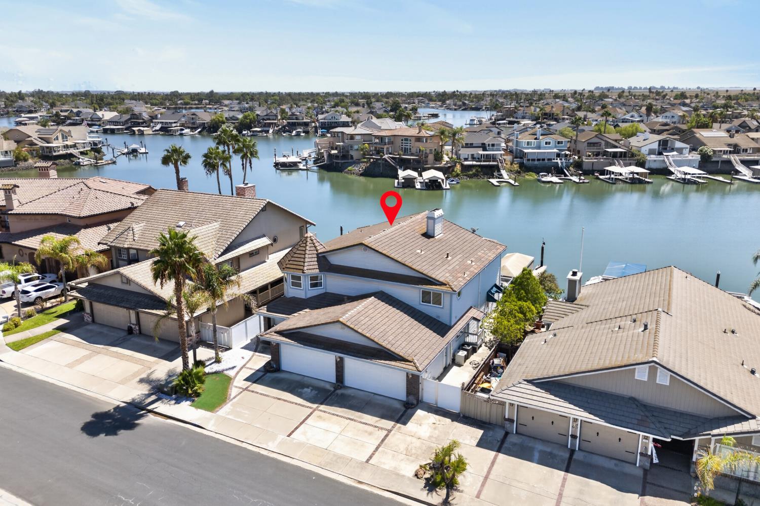 1917 Windward Point