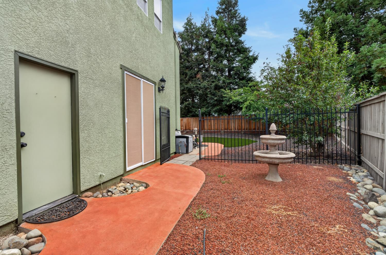 5716 Alder Bridge Court