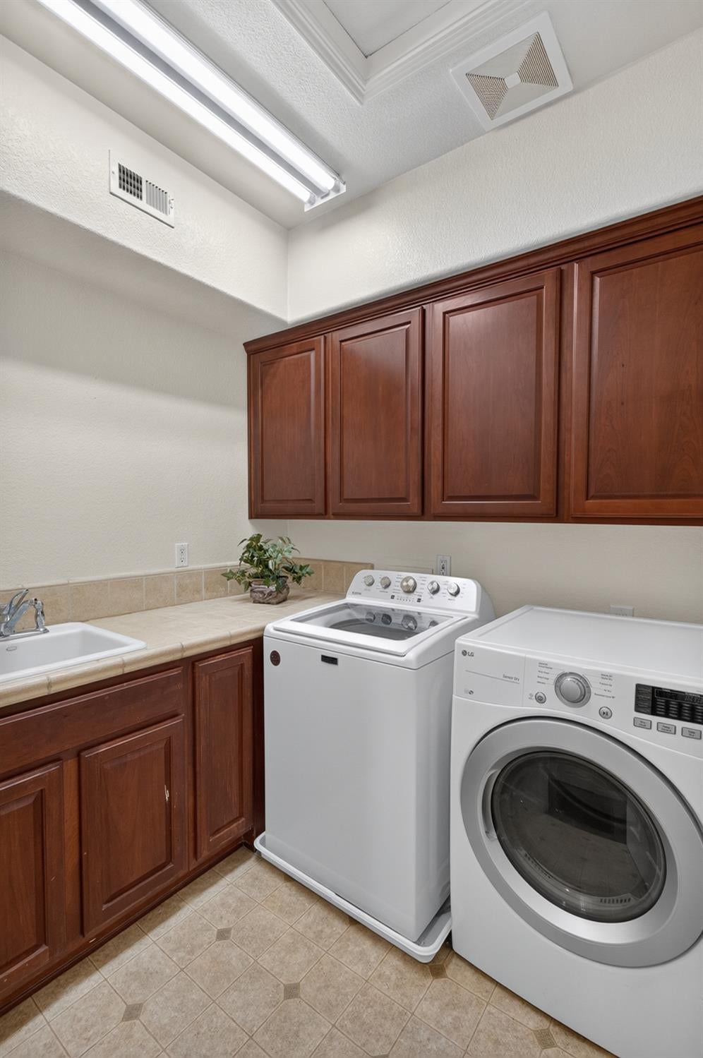 5716 Alder Bridge Court
