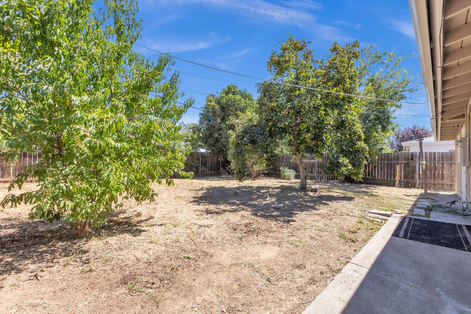 5641 James Way