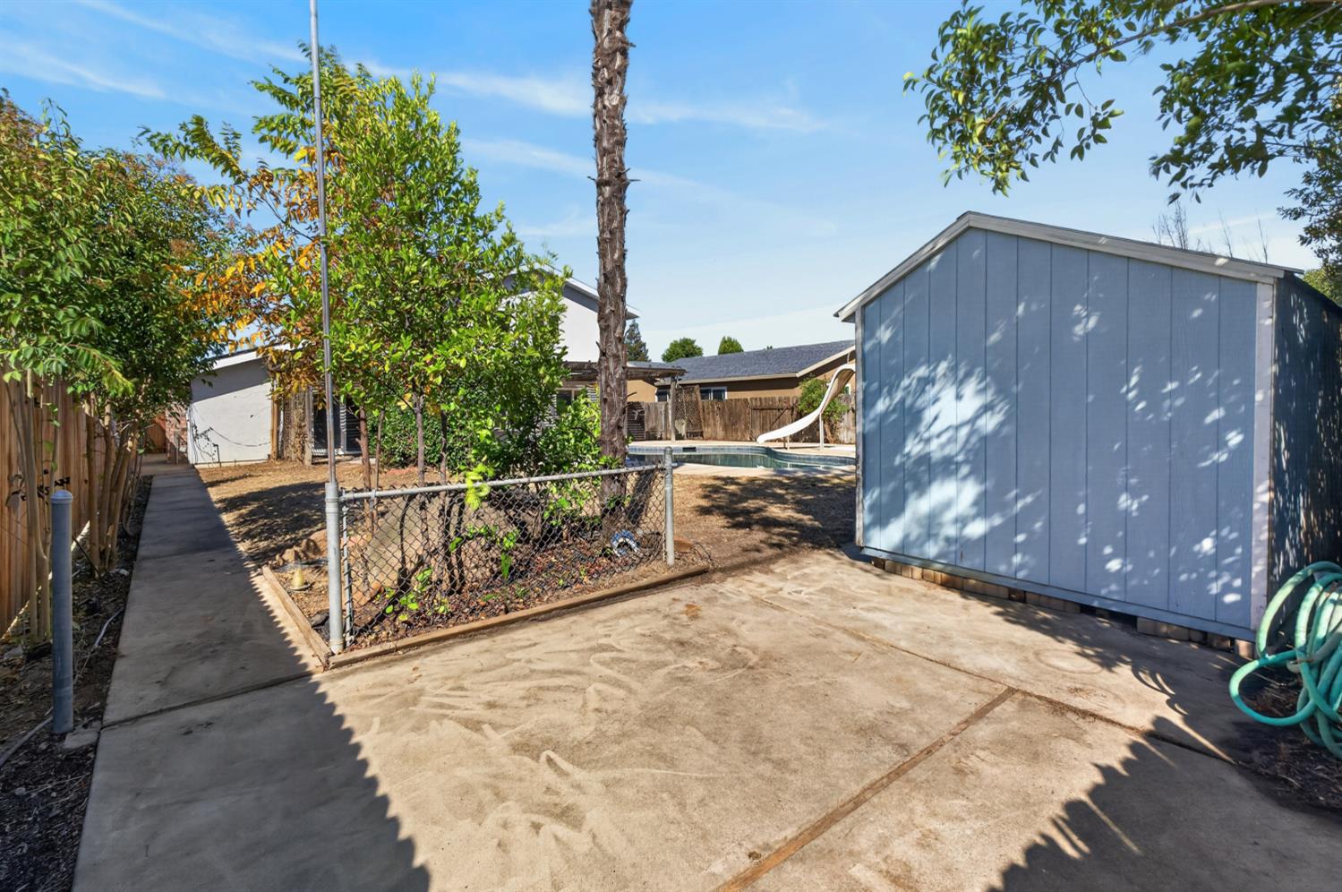 4233 Rosecrest Way