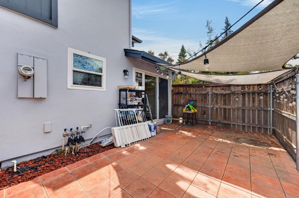 5024 Greenberry Drive