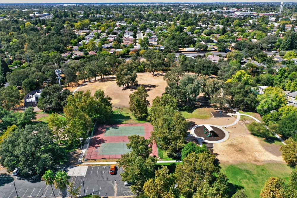 5024 Greenberry Drive