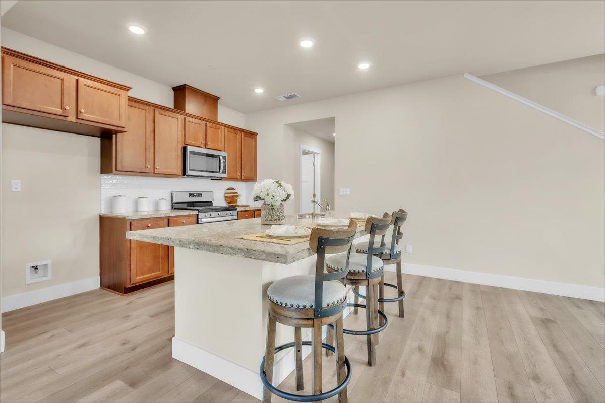 8769 Donson Way