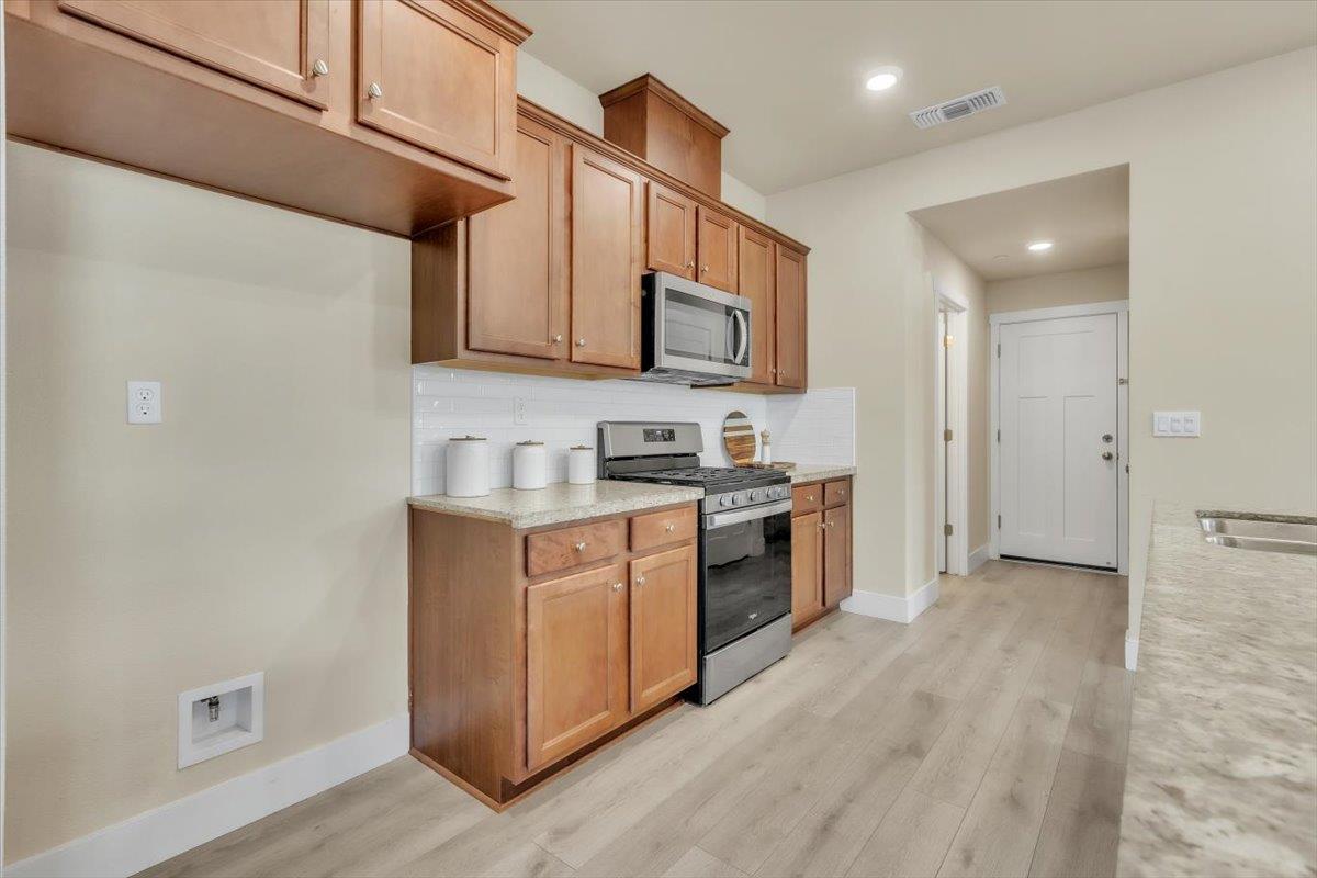 8769 Donson Way