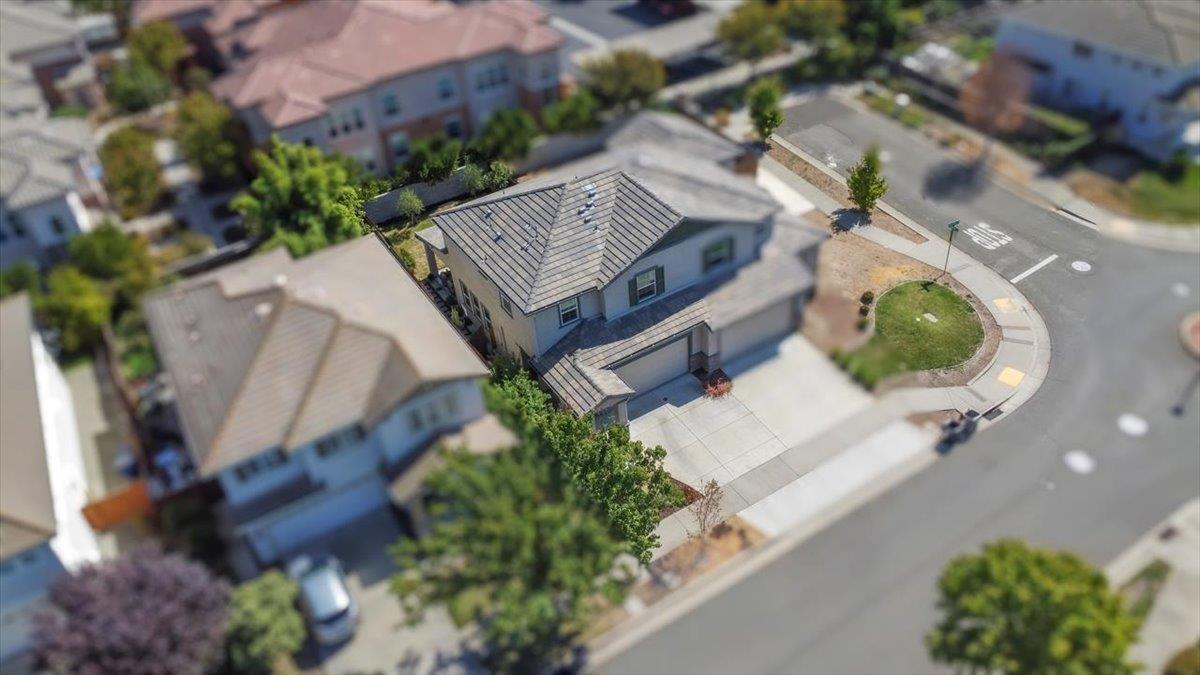 8769 Donson Way