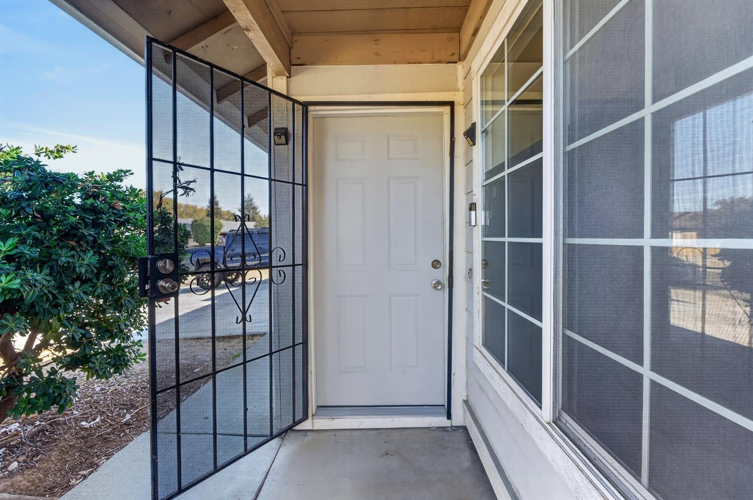 7616 Birdie Court