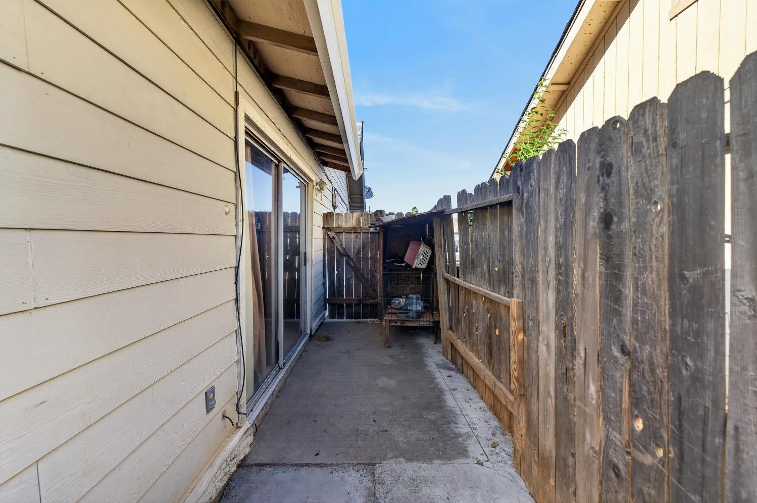 7616 Birdie Court