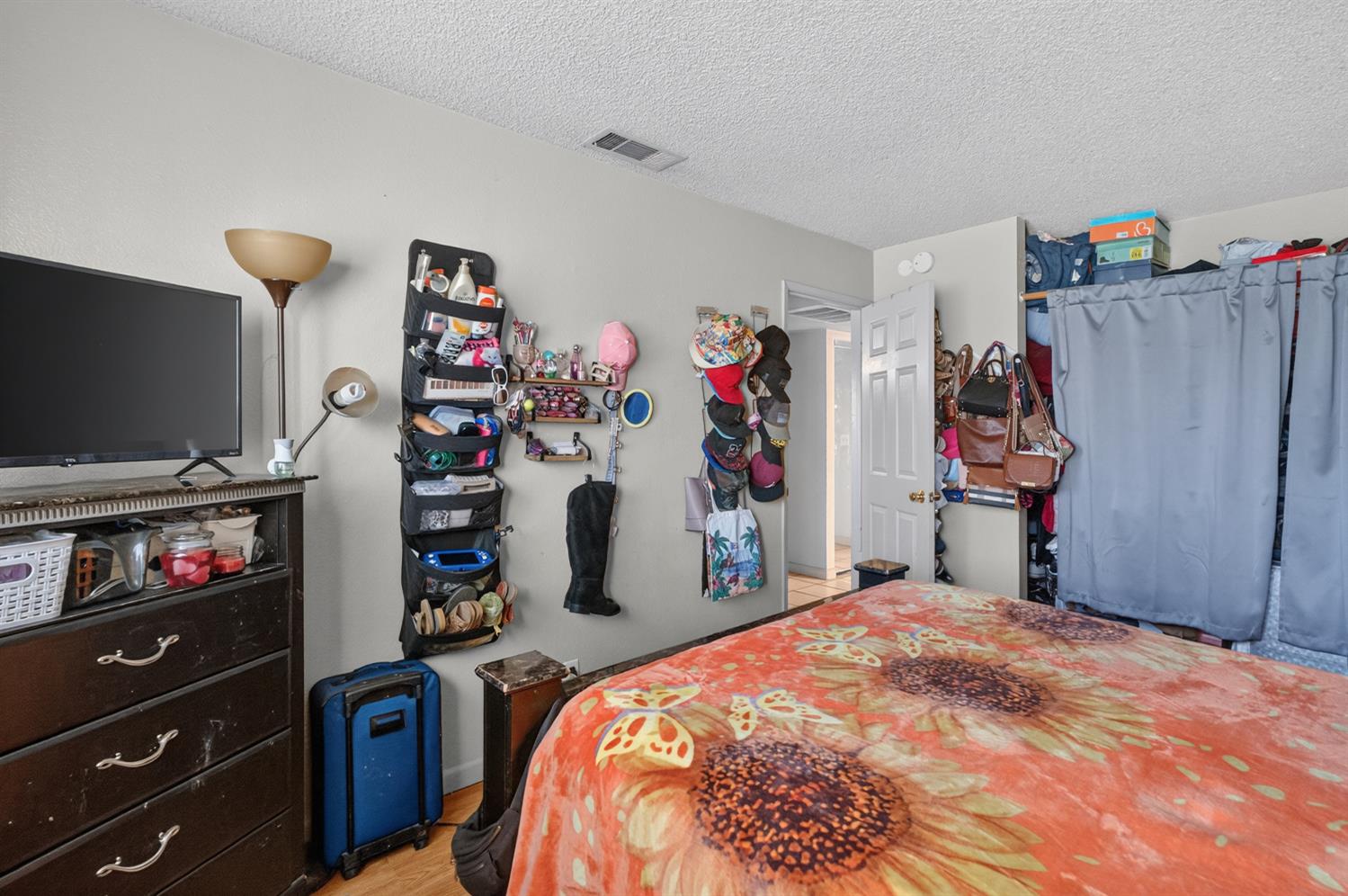 7616 Birdie Court
