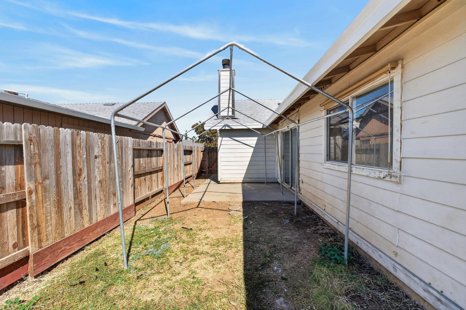 7616 Birdie Court