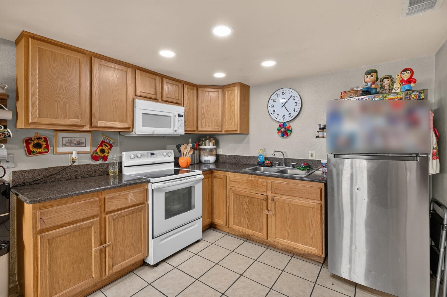 7616 Birdie Court
