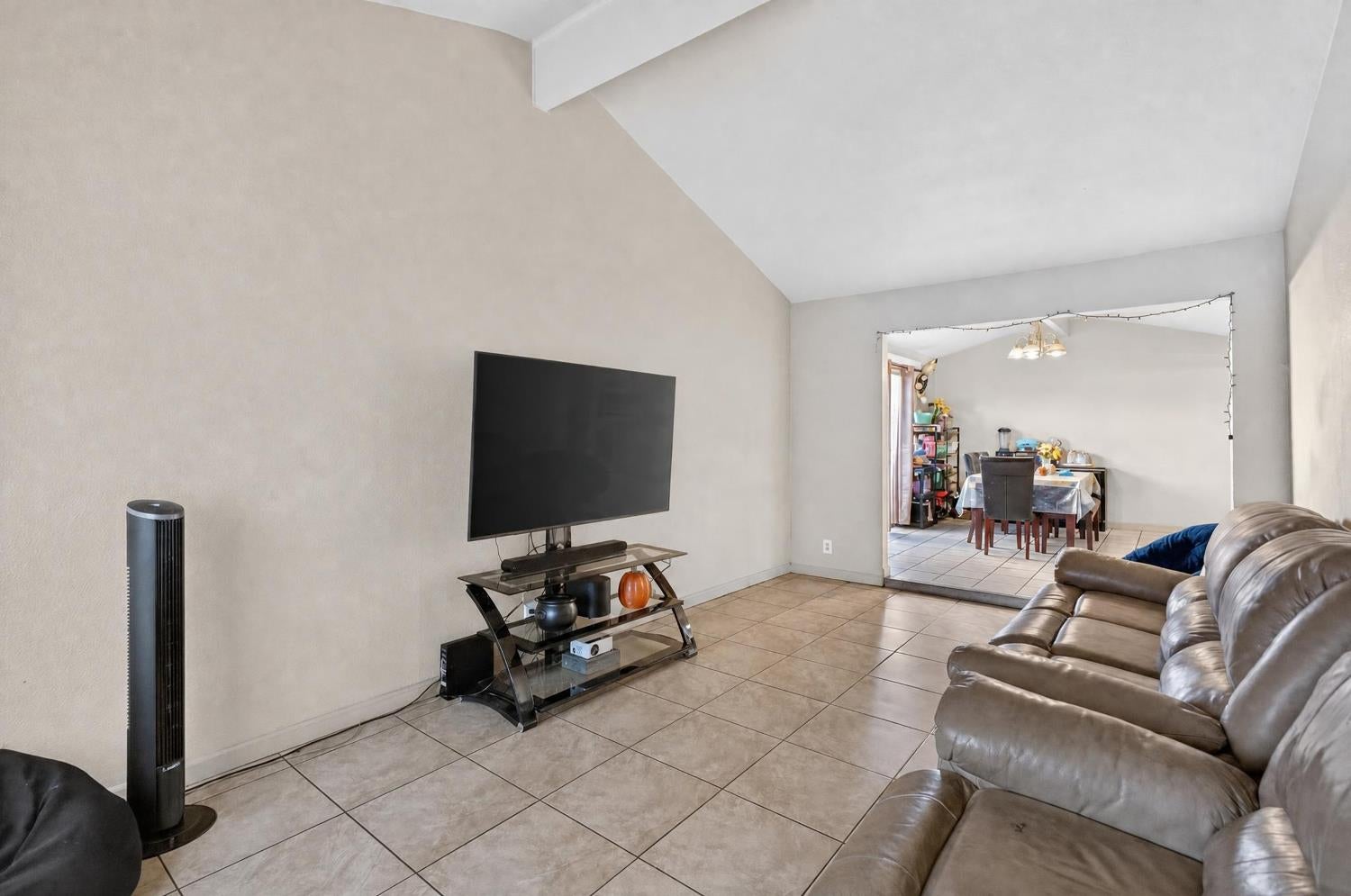 7616 Birdie Court