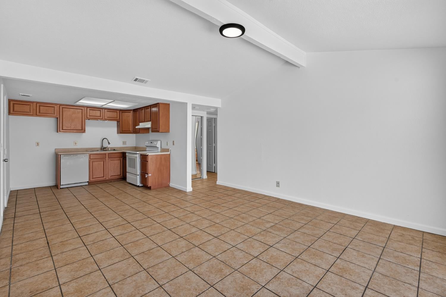 7616 Birdie Court