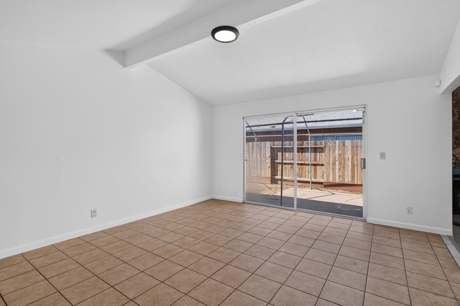 7616 Birdie Court
