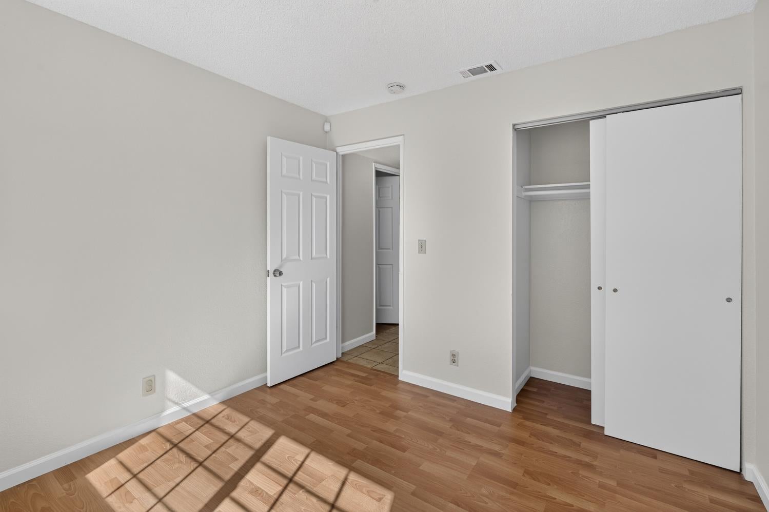 7616 Birdie Court