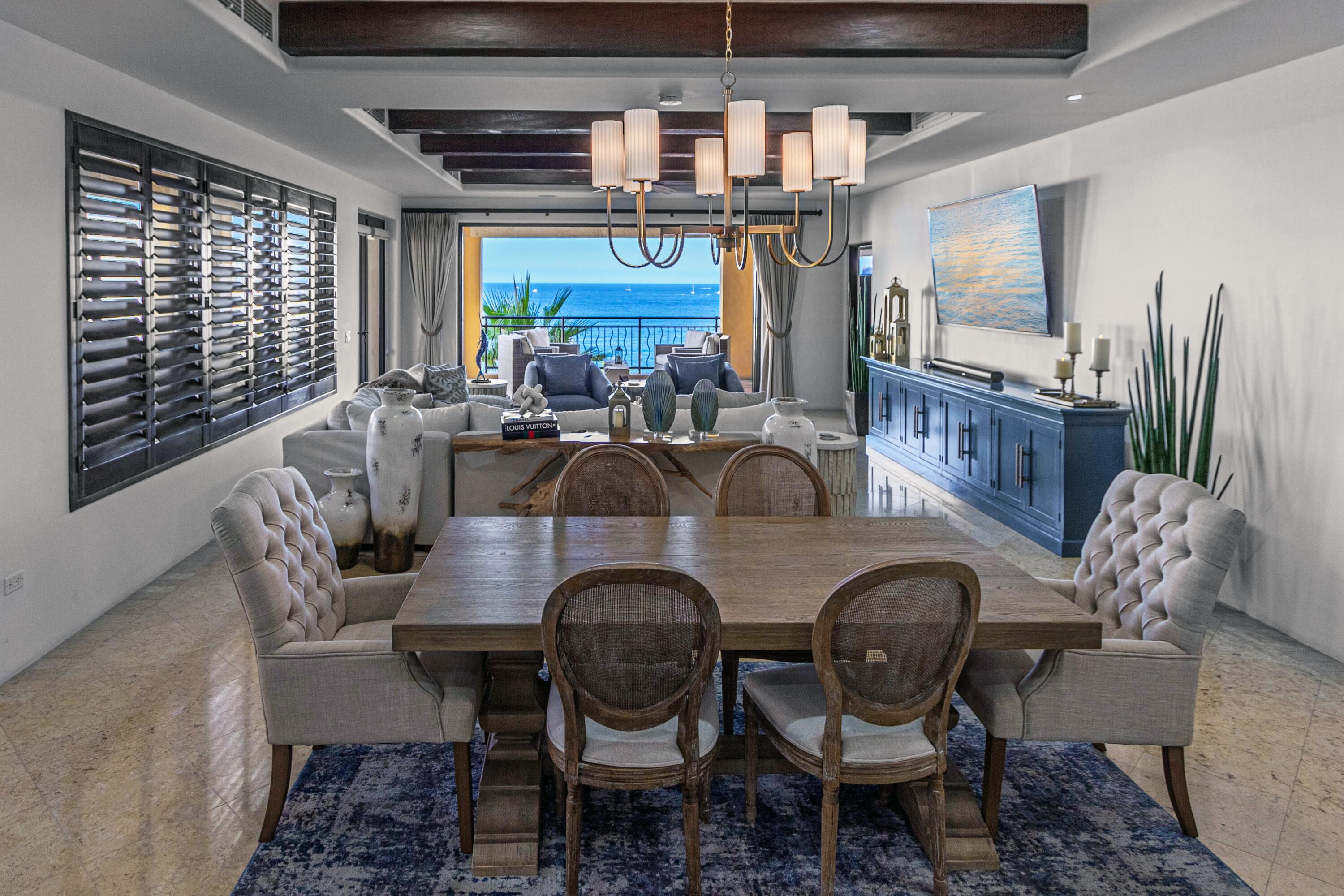 Residence, Hacienda Beachclub