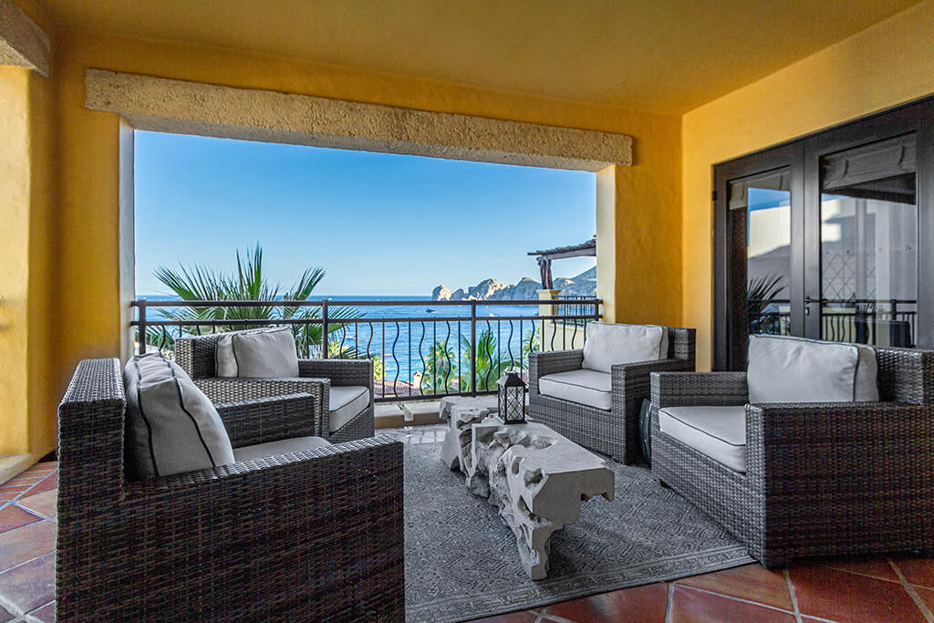 Residence, Hacienda Beachclub