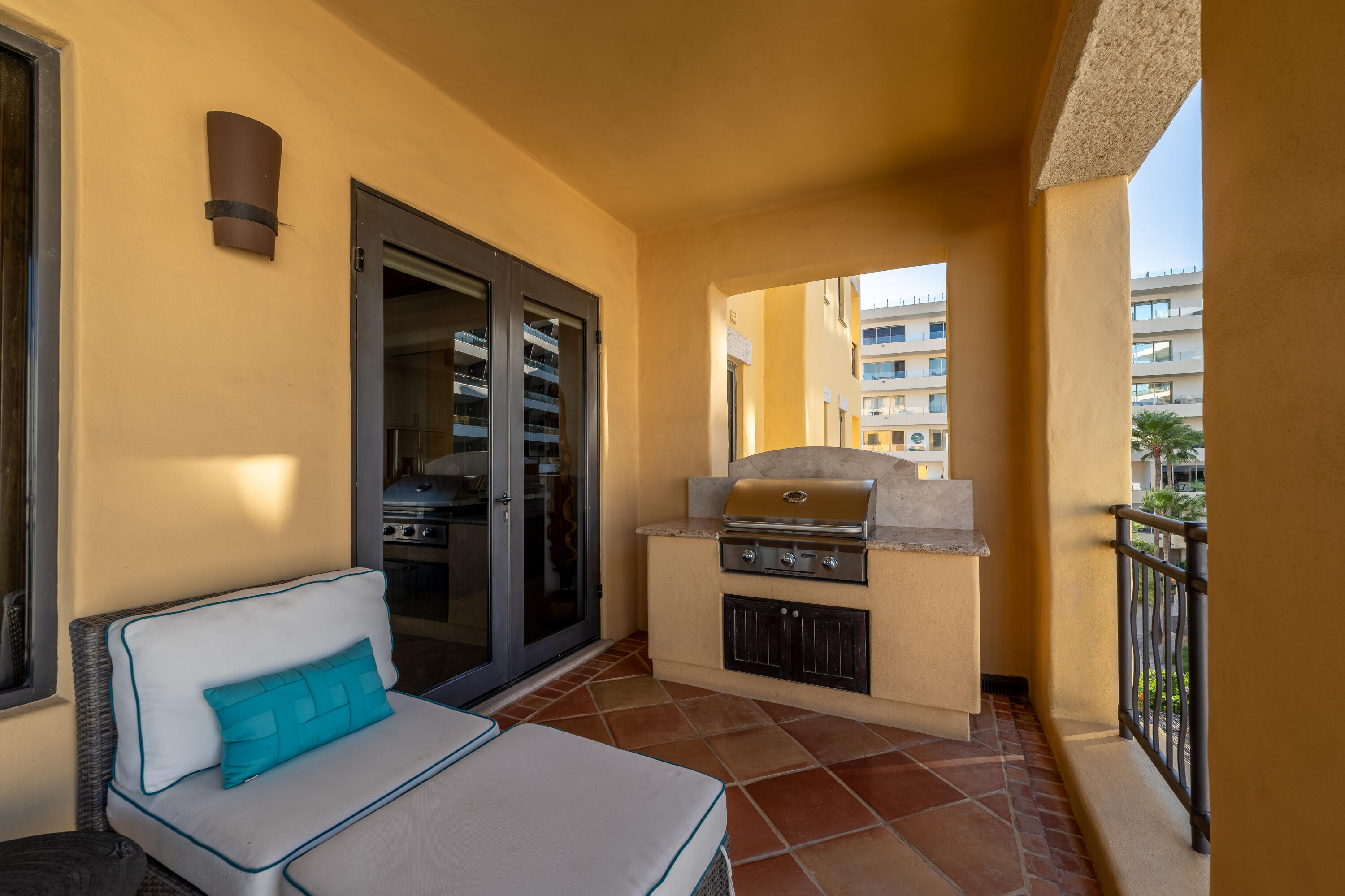 Residence, Hacienda Beachclub