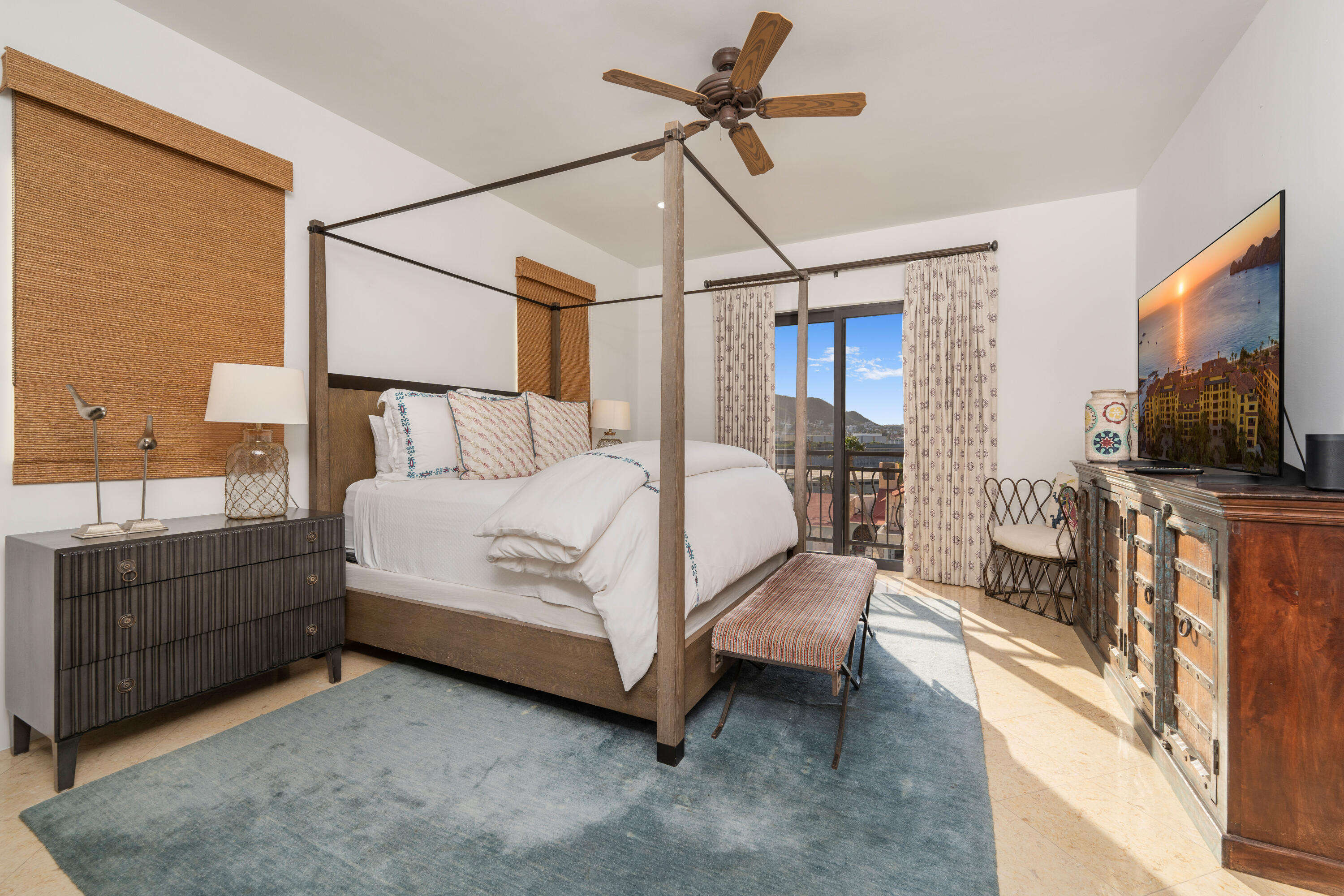 Residence, Hacienda Beachclub