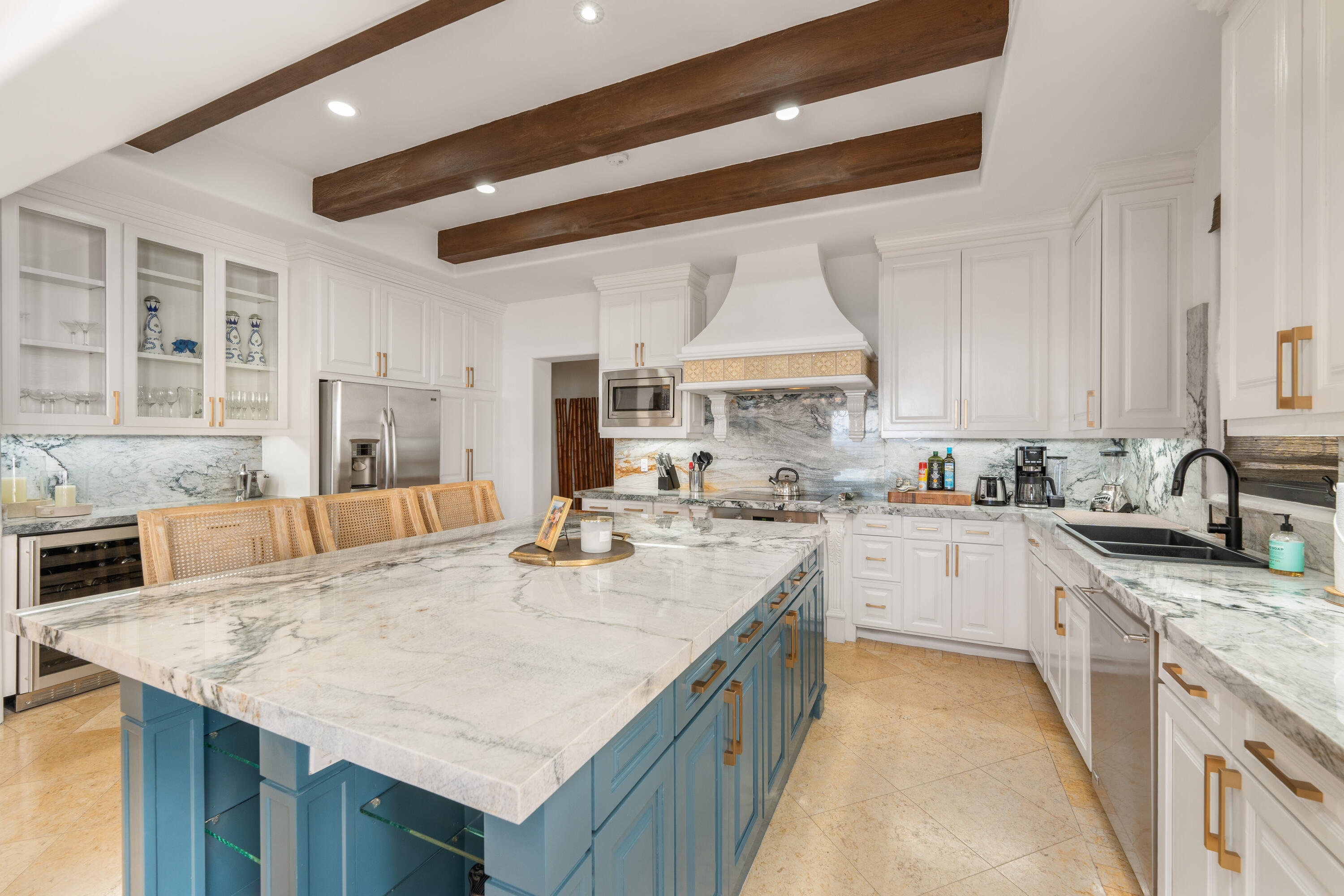 Residence, Hacienda Beachclub