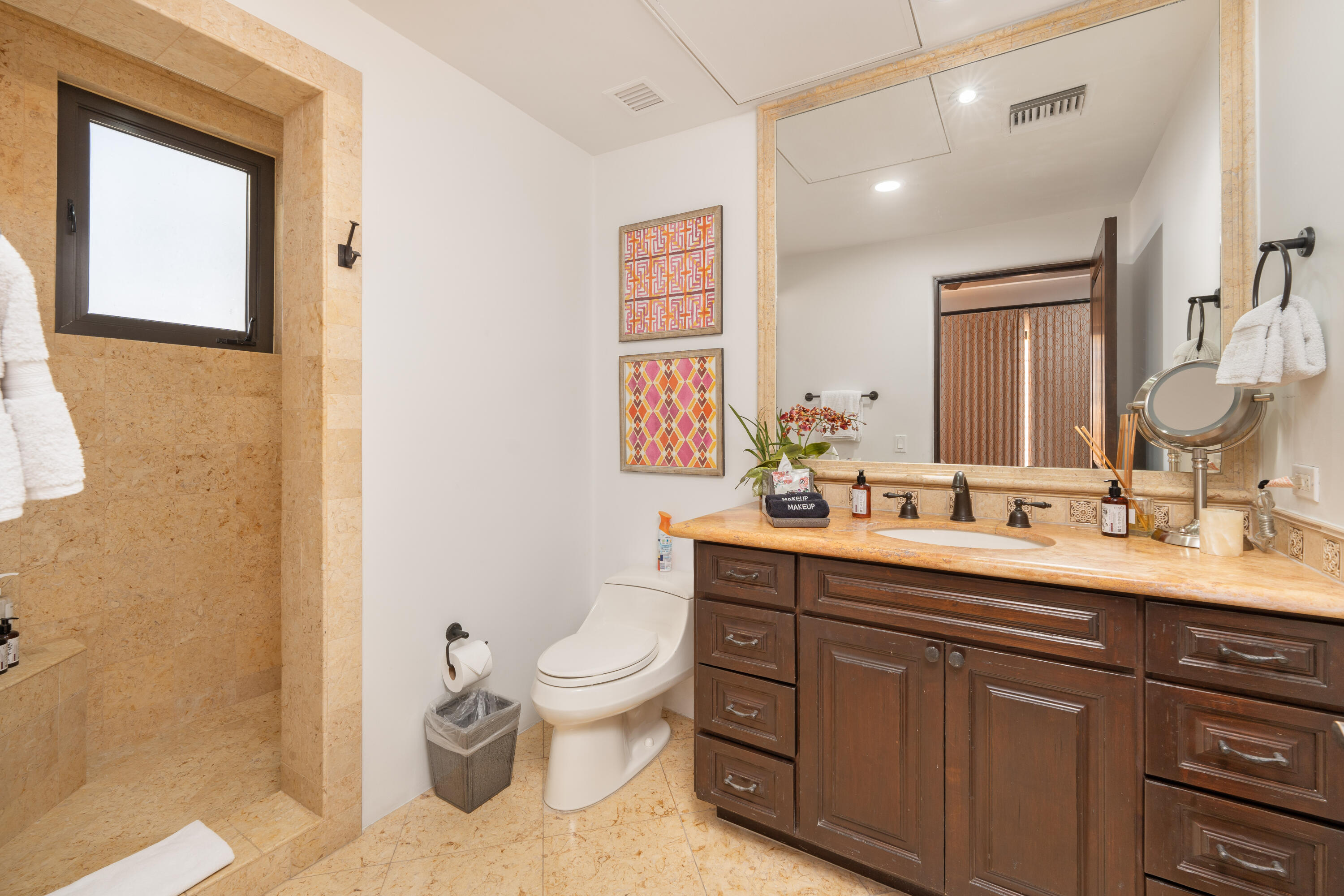 Residence, Hacienda Beachclub