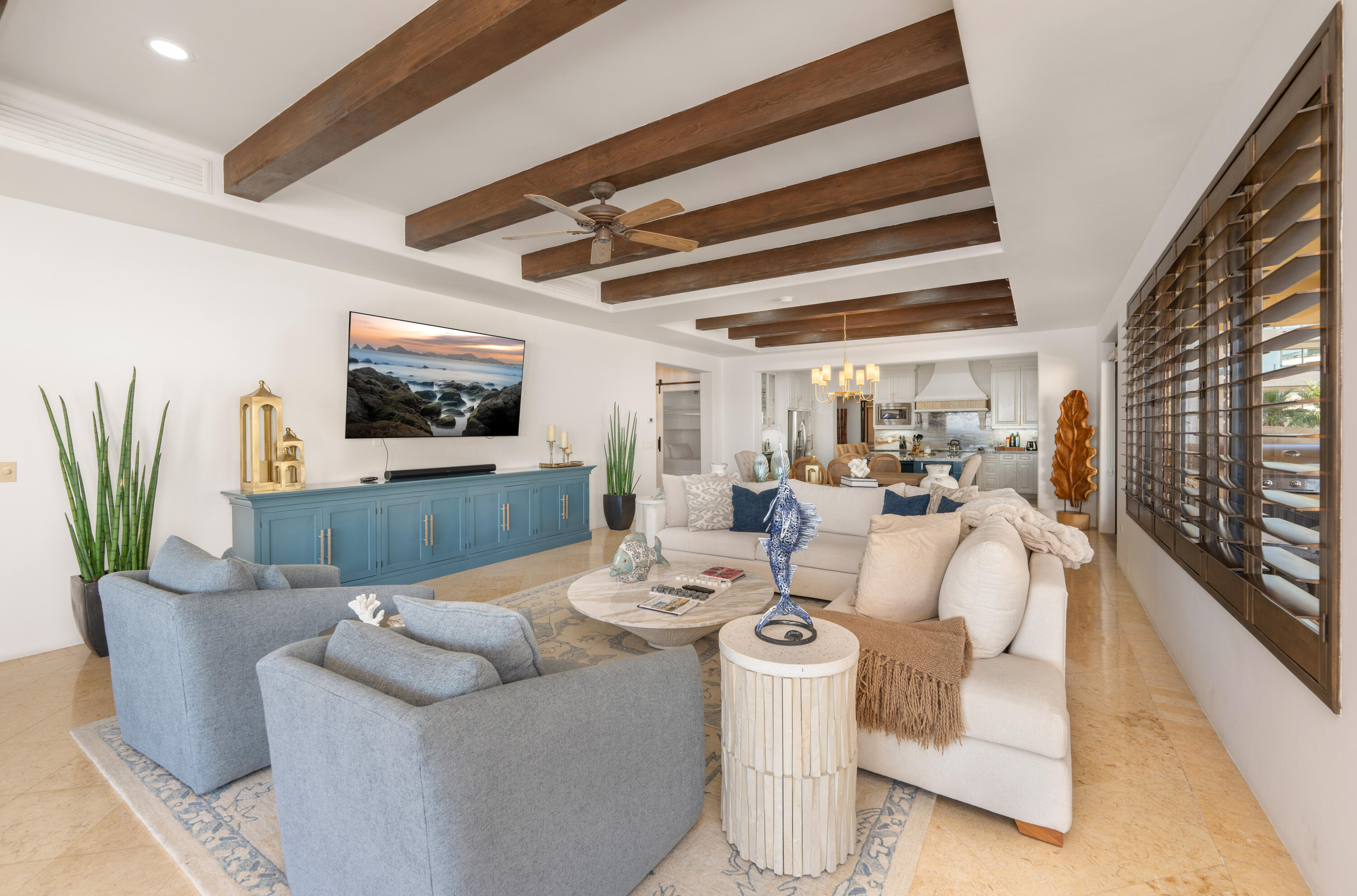 Residence, Hacienda Beachclub