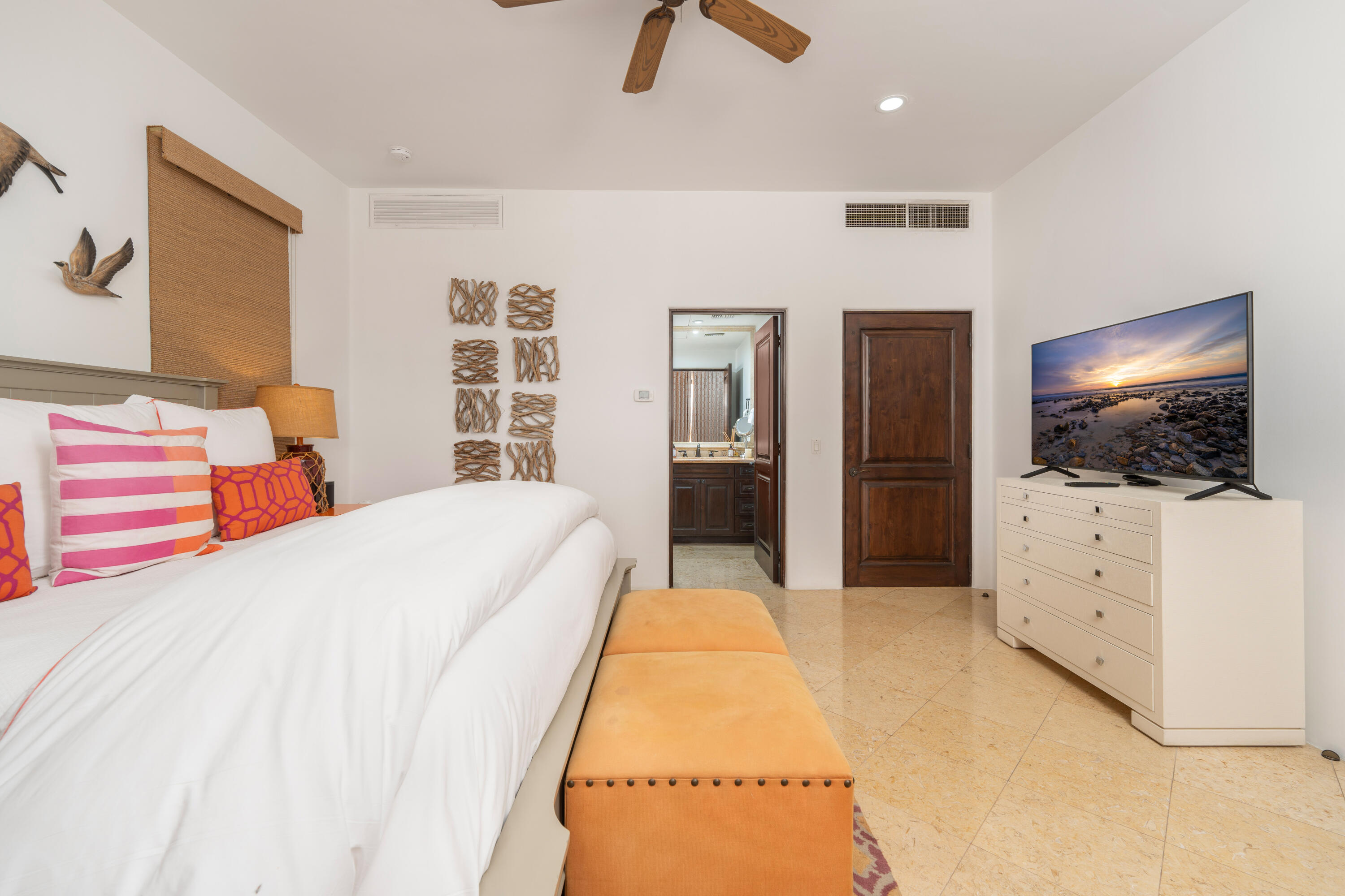 Residence, Hacienda Beachclub