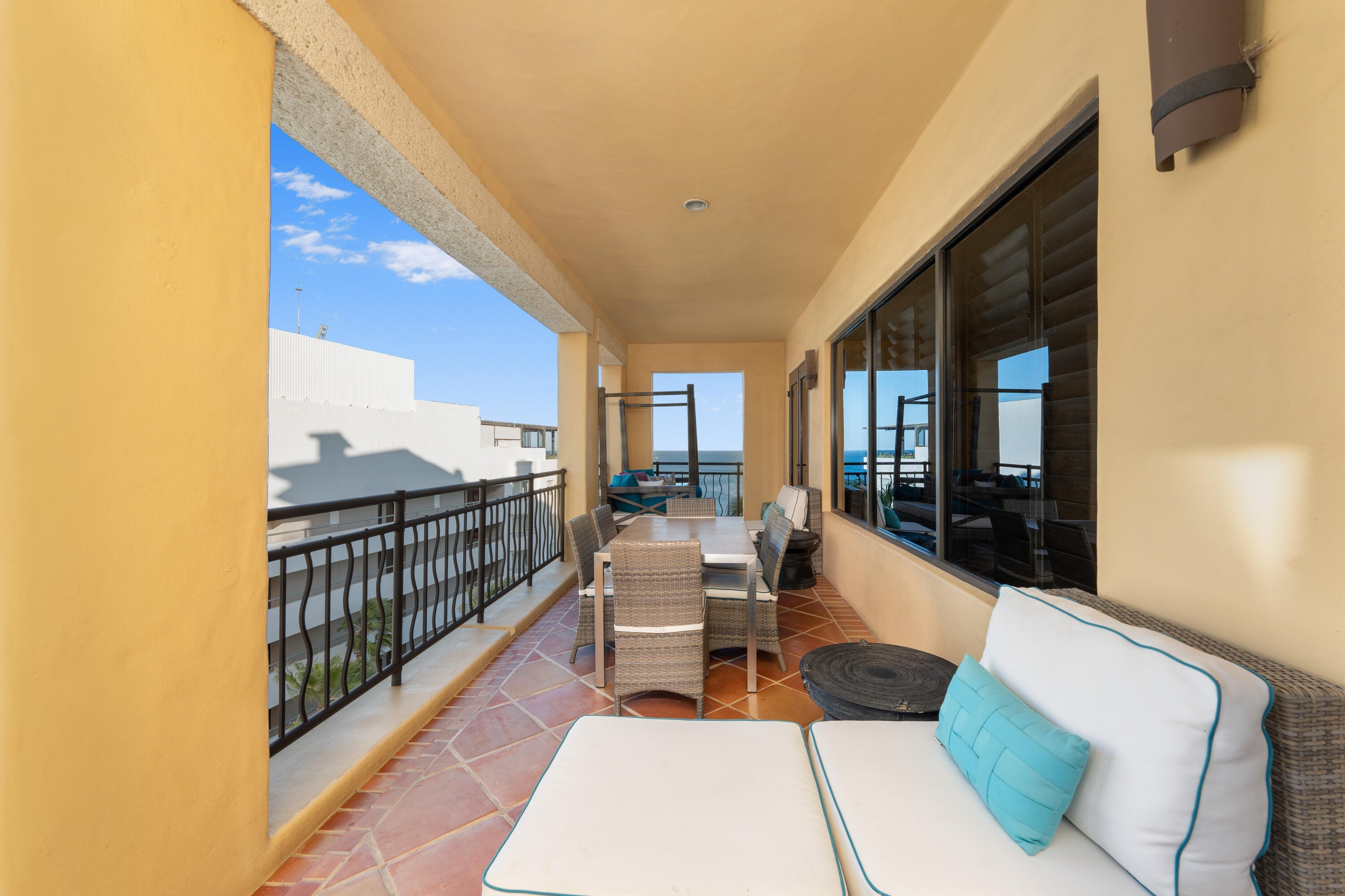 Residence, Hacienda Beachclub