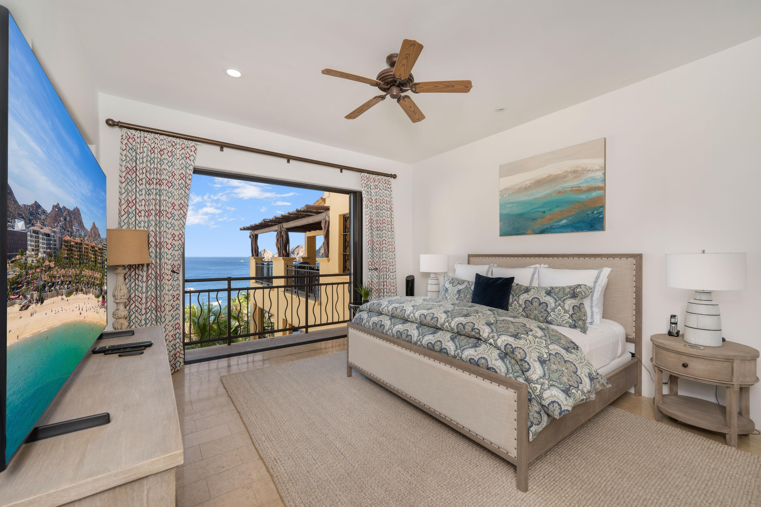 Residence, Hacienda Beachclub