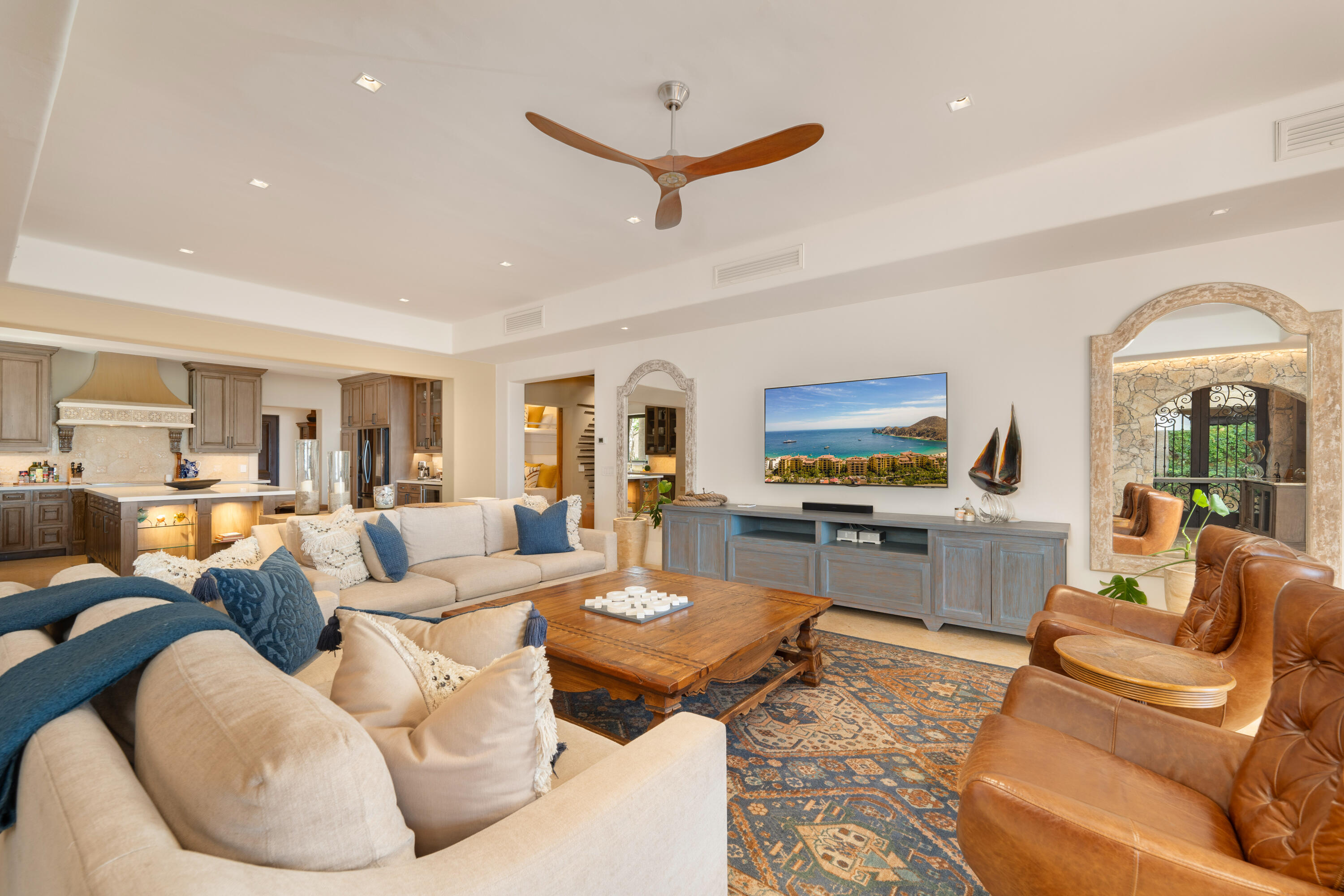 Veranda, Hacienda Beach Club