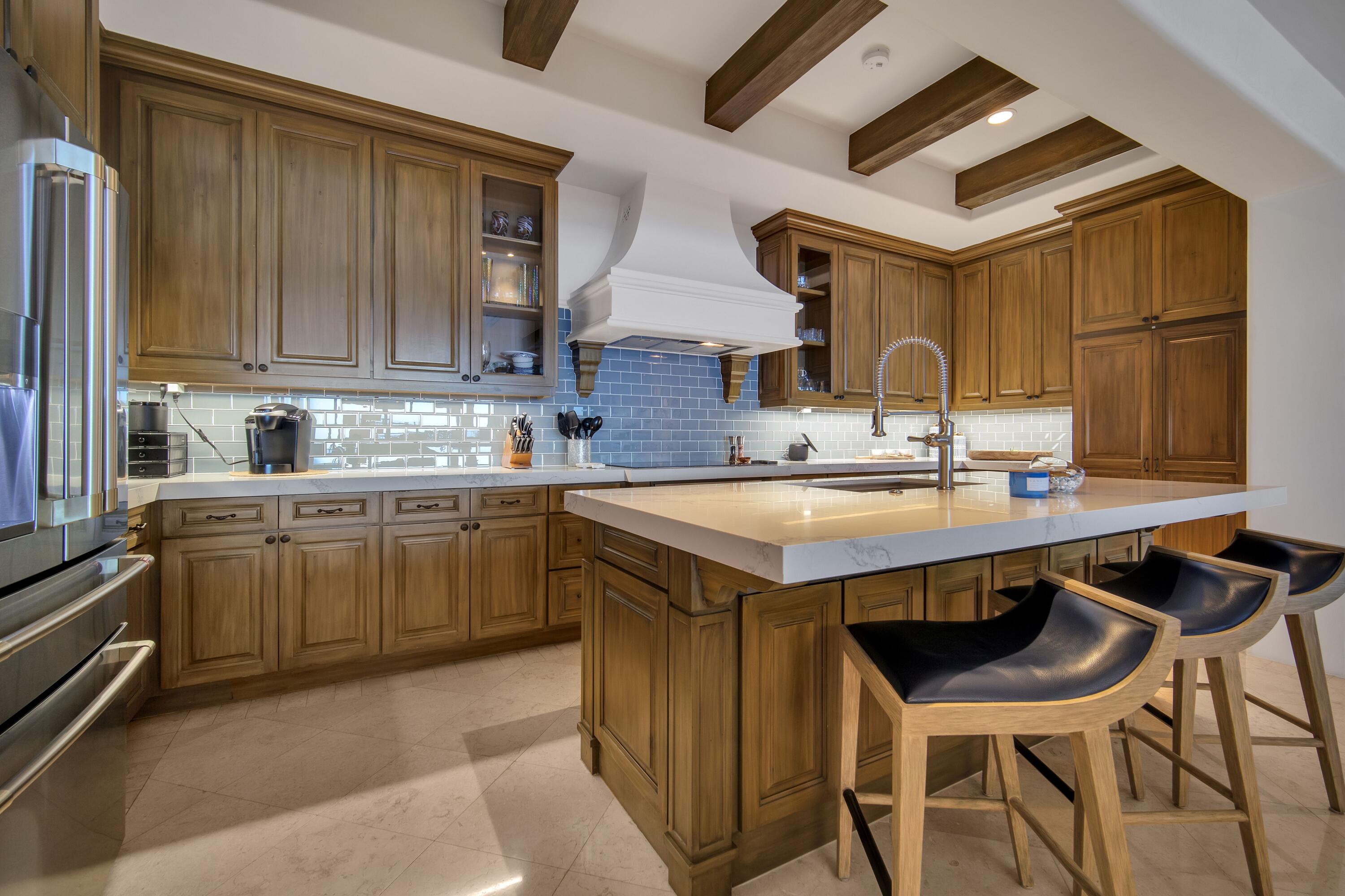 JR. PENTHOUSE, HACIENDA OWNER FINANCING