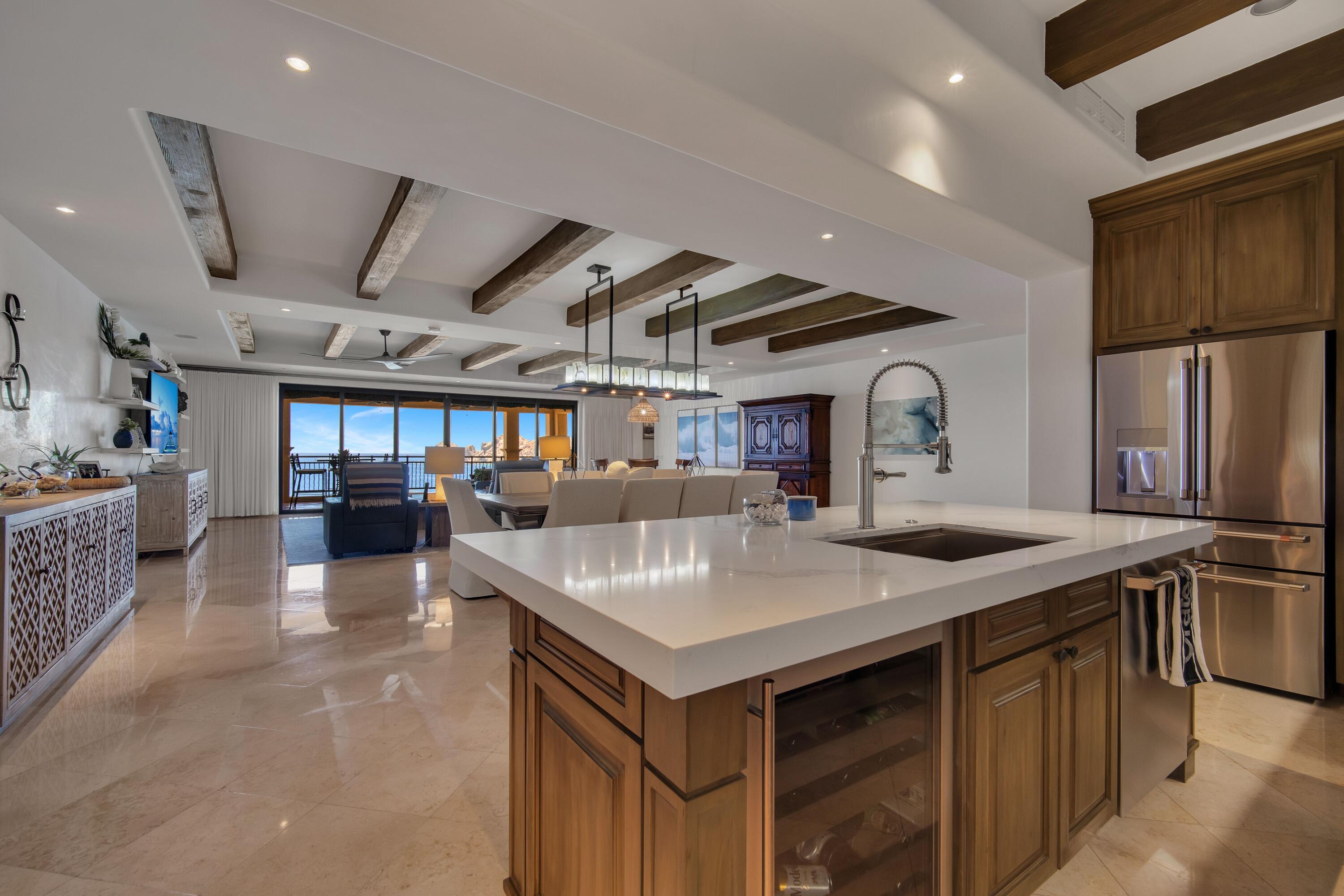 JR. PENTHOUSE, HACIENDA OWNER FINANCING