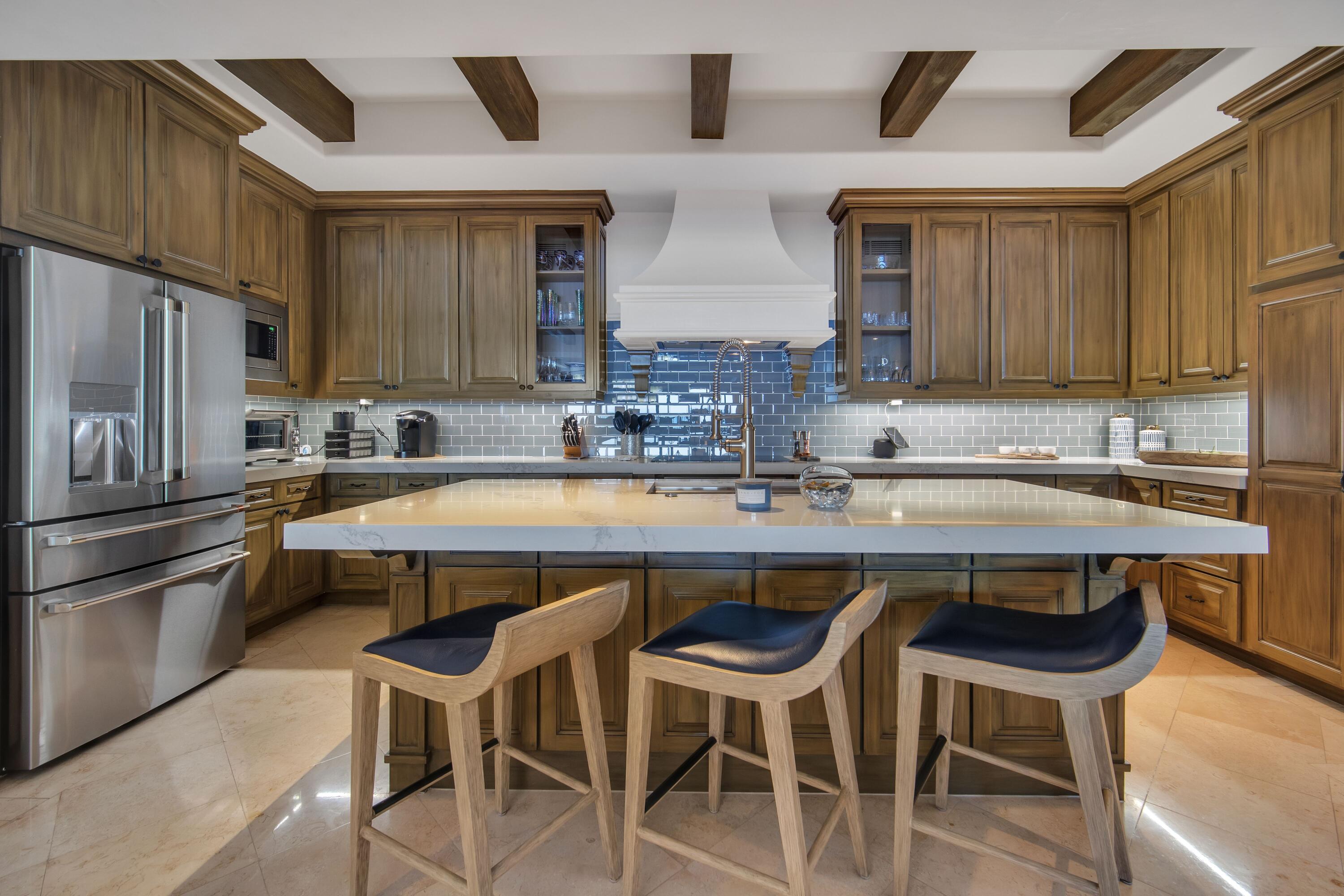 JR. PENTHOUSE, HACIENDA OWNER FINANCING