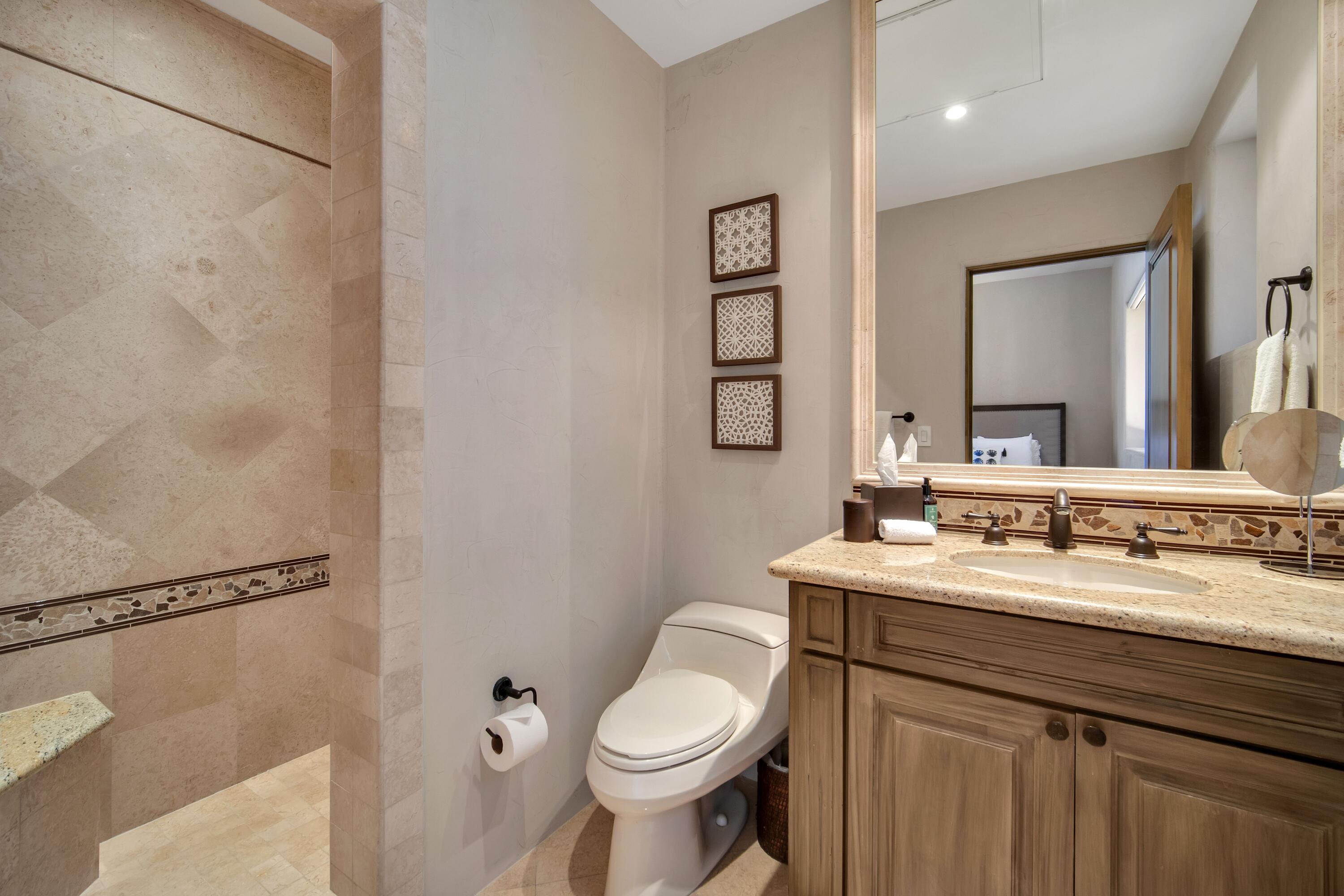 JR. PENTHOUSE, HACIENDA OWNER FINANCING