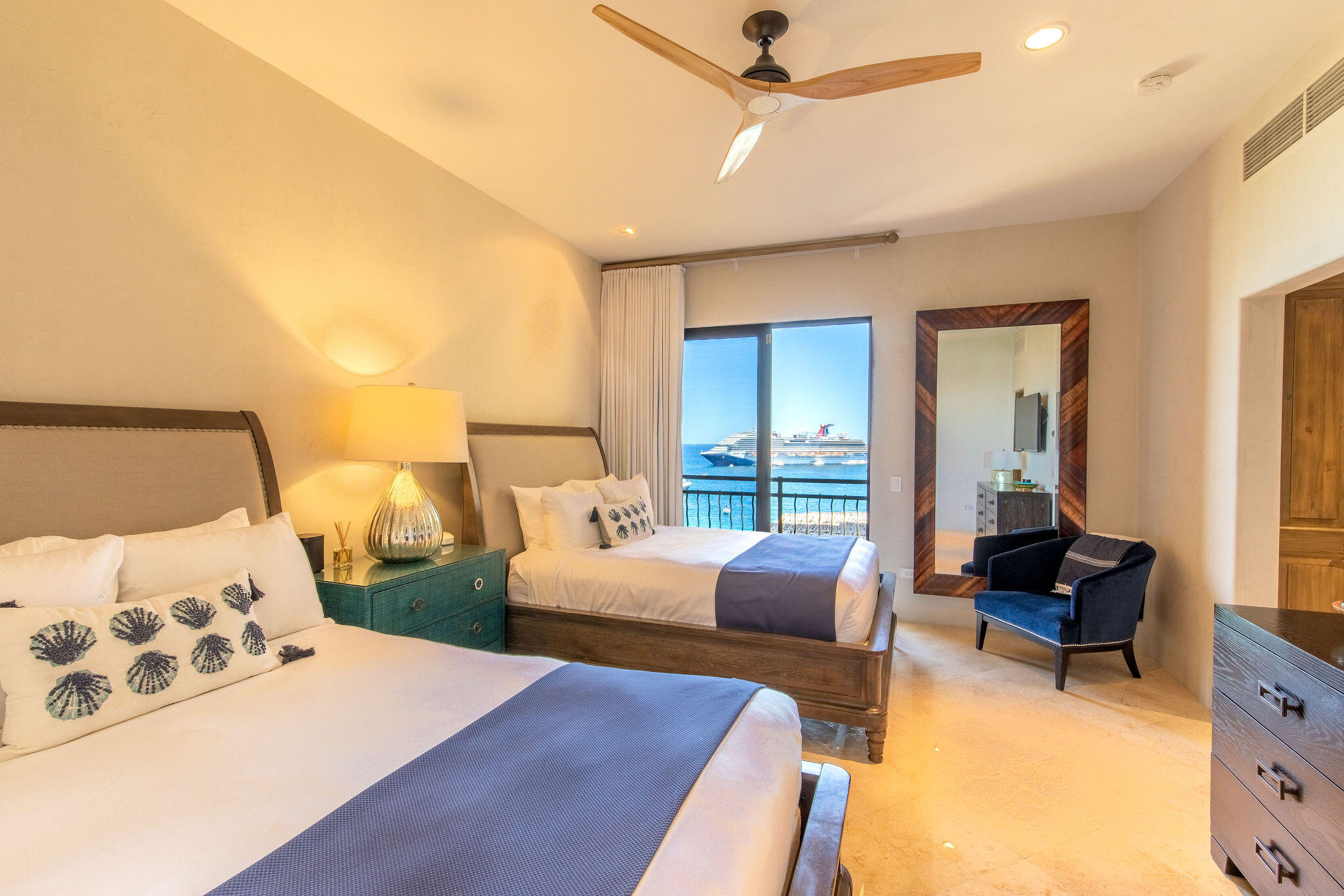 JR. PENTHOUSE, HACIENDA OWNER FINANCING