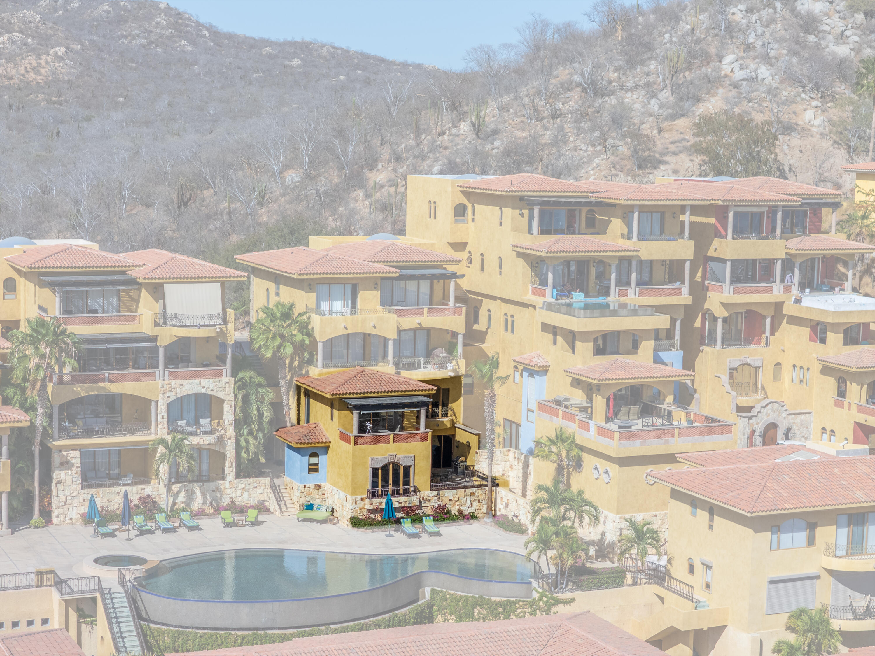 El Cielito Condo, Palma Real Privada al Paraiso