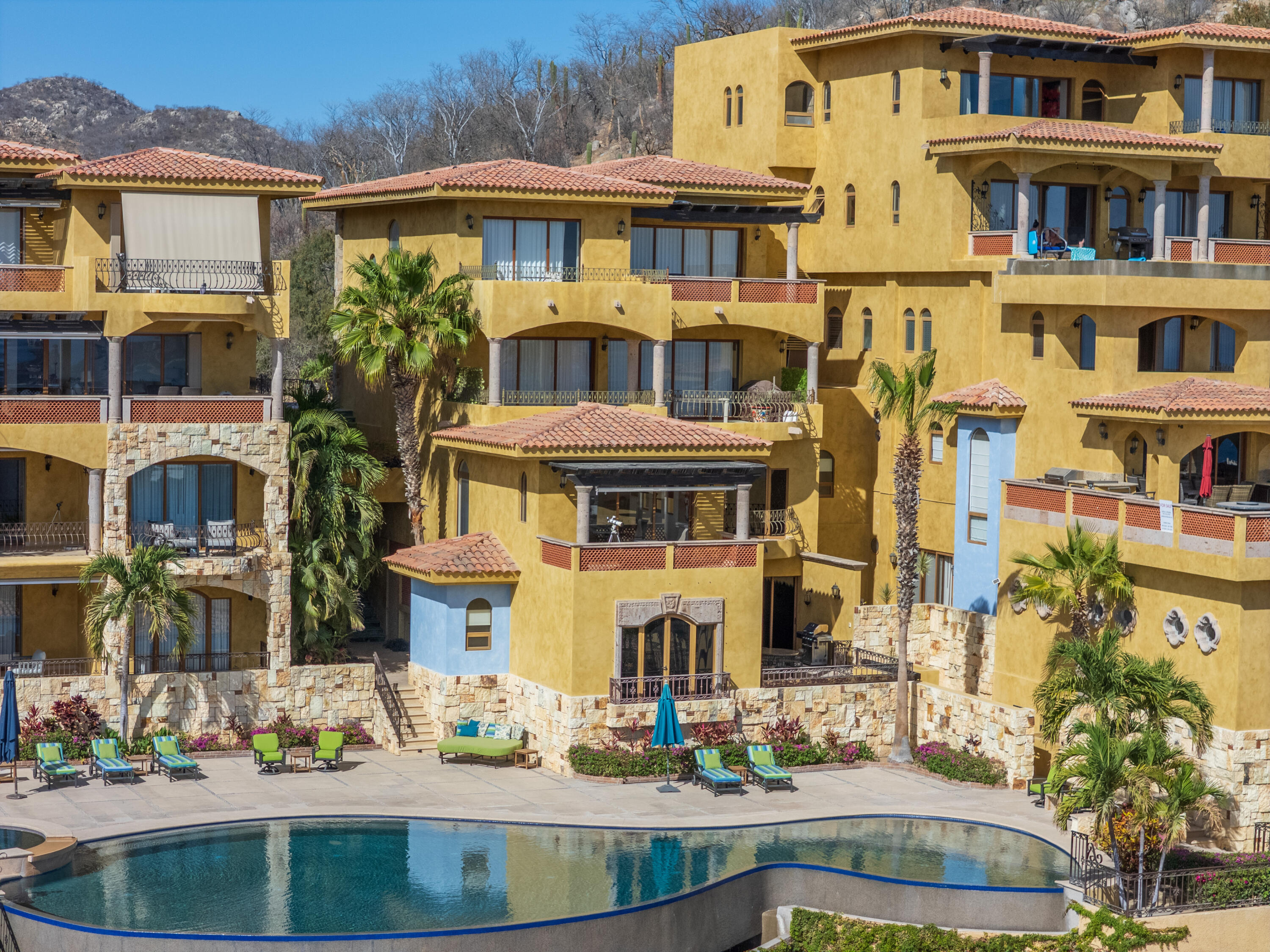 El Cielito Condo, Palma Real Privada al Paraiso