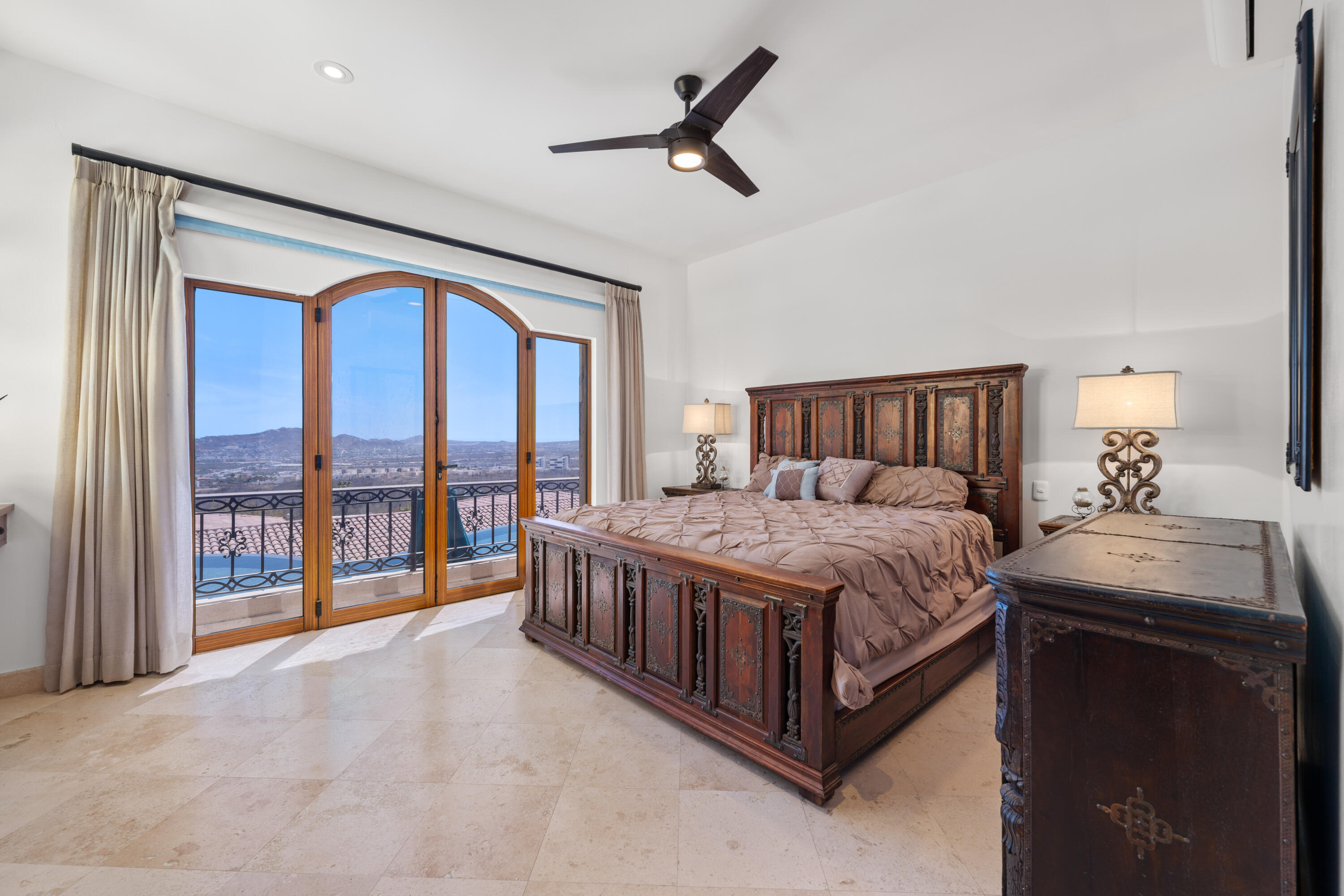 El Cielito Condo, Palma Real Privada al Paraiso