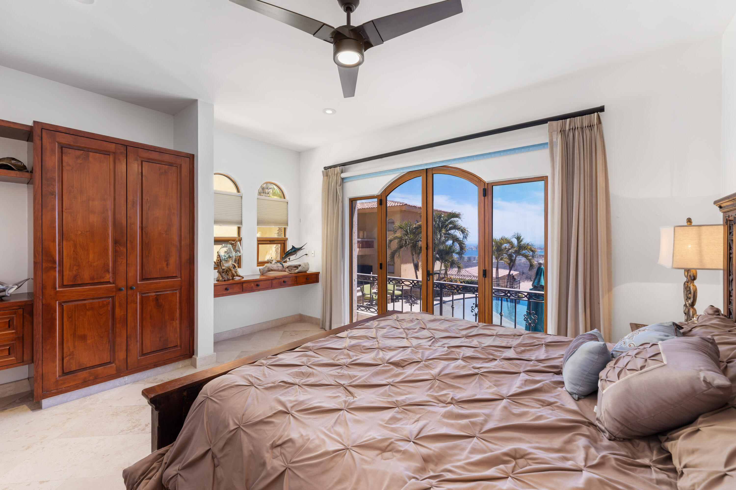 El Cielito Condo, Palma Real Privada al Paraiso