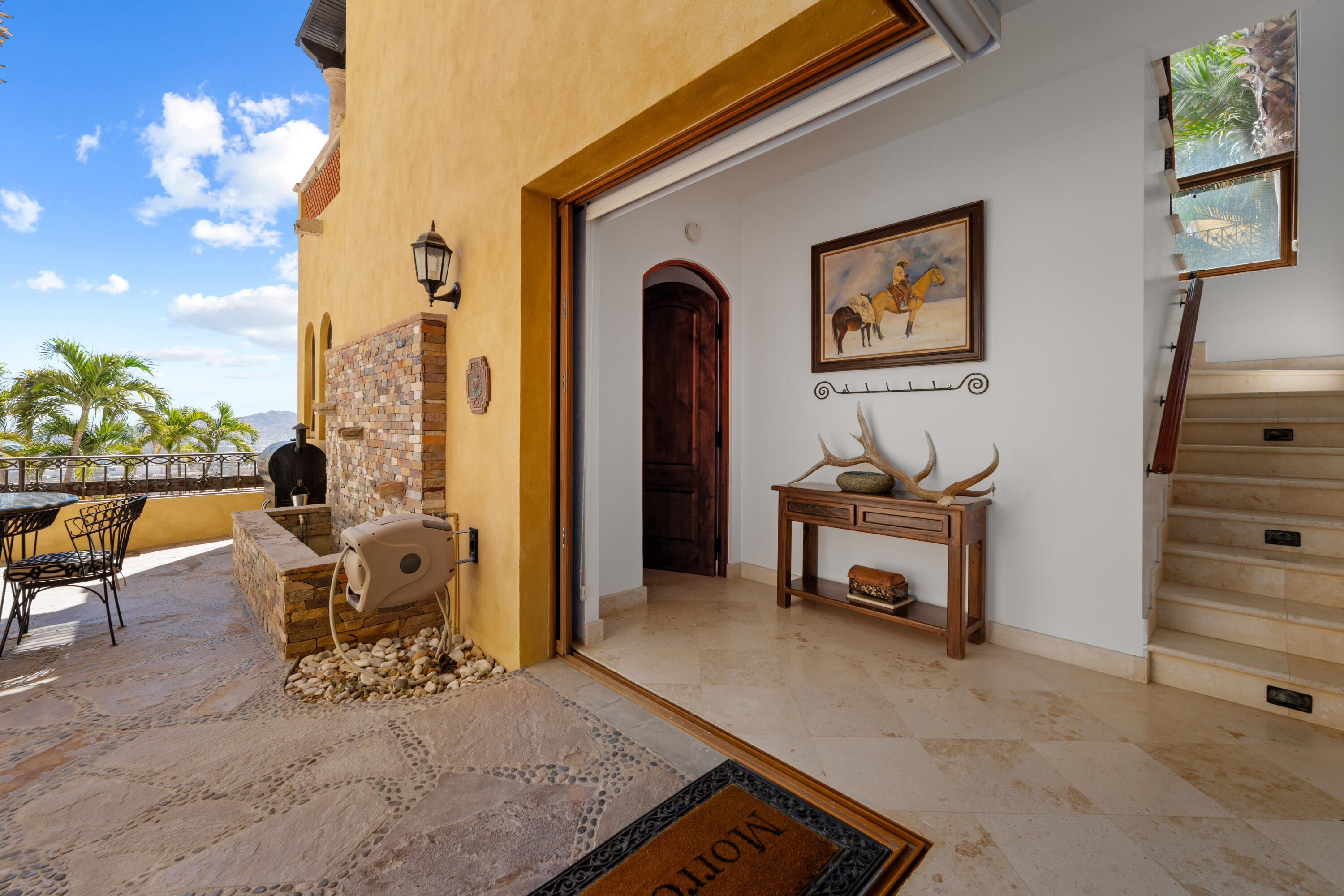 El Cielito Condo, Palma Real Privada al Paraiso