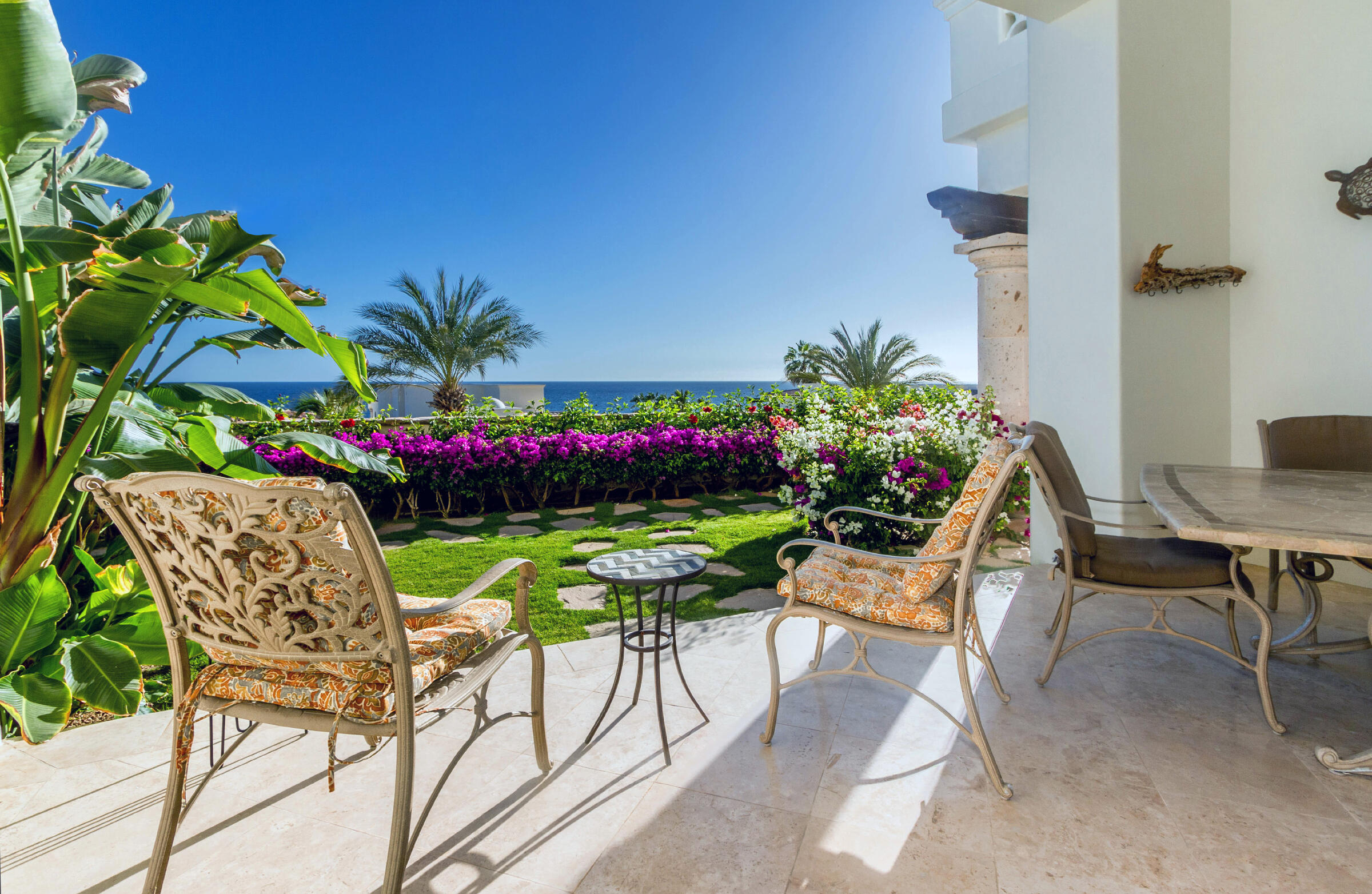 CONDO, EL ENCANTO, SELLER FIN. GARAGE