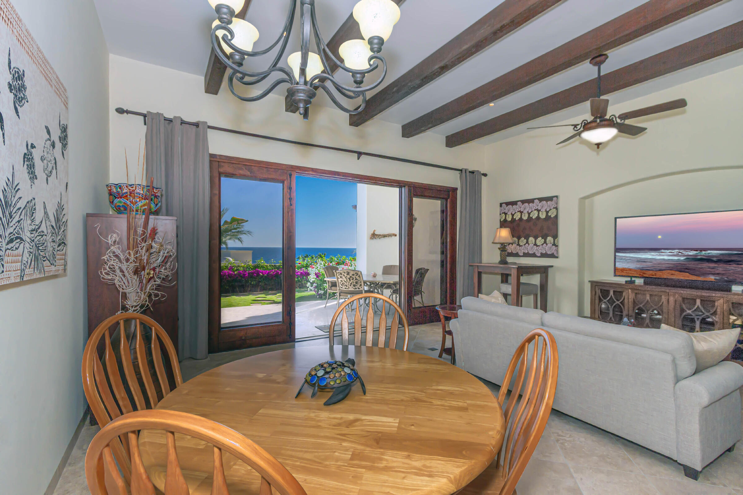 CONDO, EL ENCANTO, SELLER FIN. GARAGE