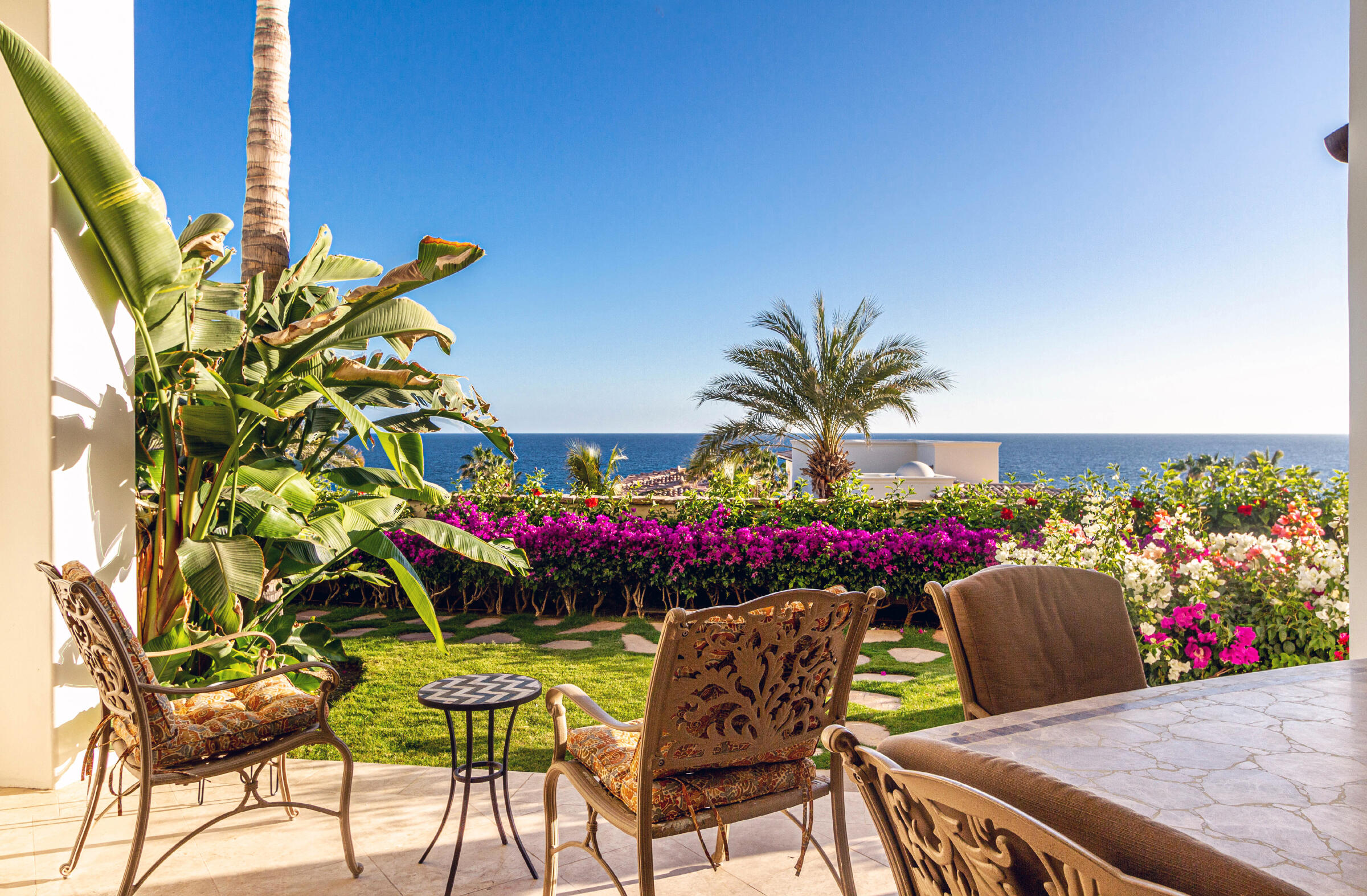 CONDO, EL ENCANTO, SELLER FIN. GARAGE