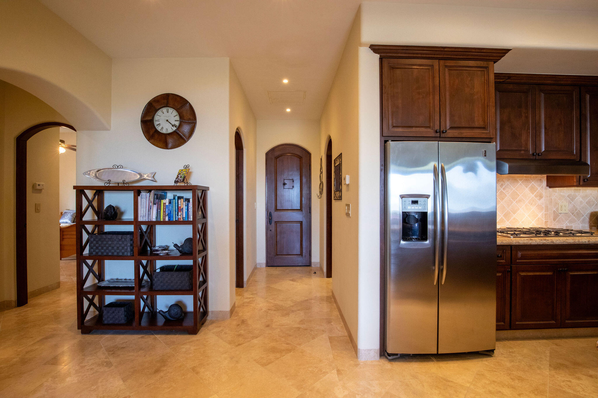 CONDO, EL ENCANTO, SELLER FIN. GARAGE