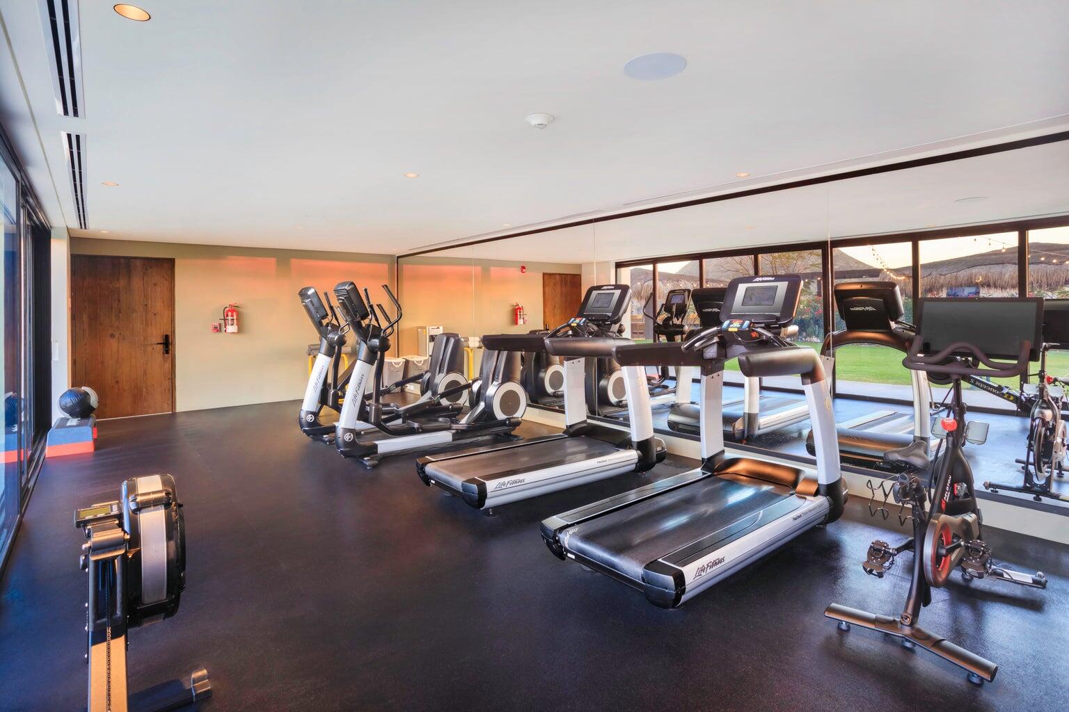 Homes, 2 BD PLUS DEN Hacienda