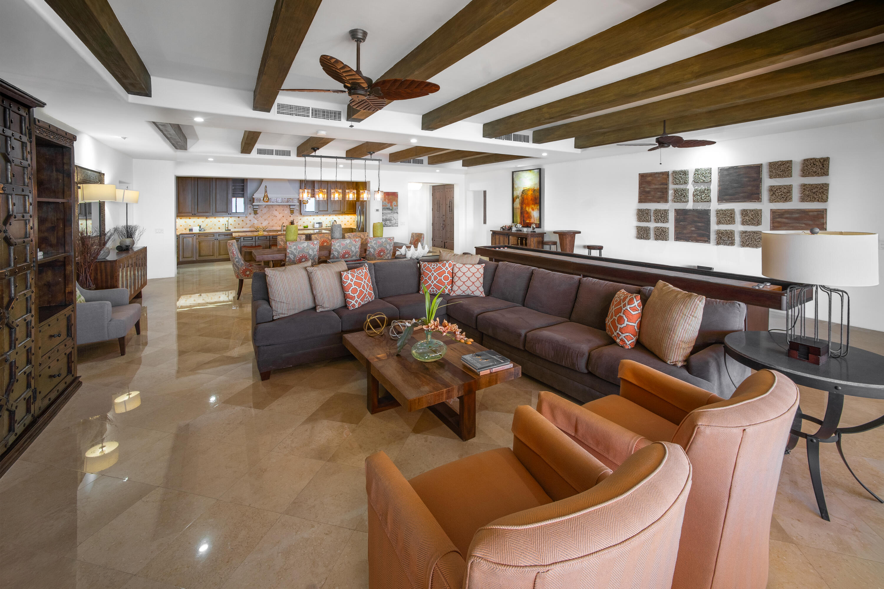 JR. PENTHOUSE, Hacienda Beach Club