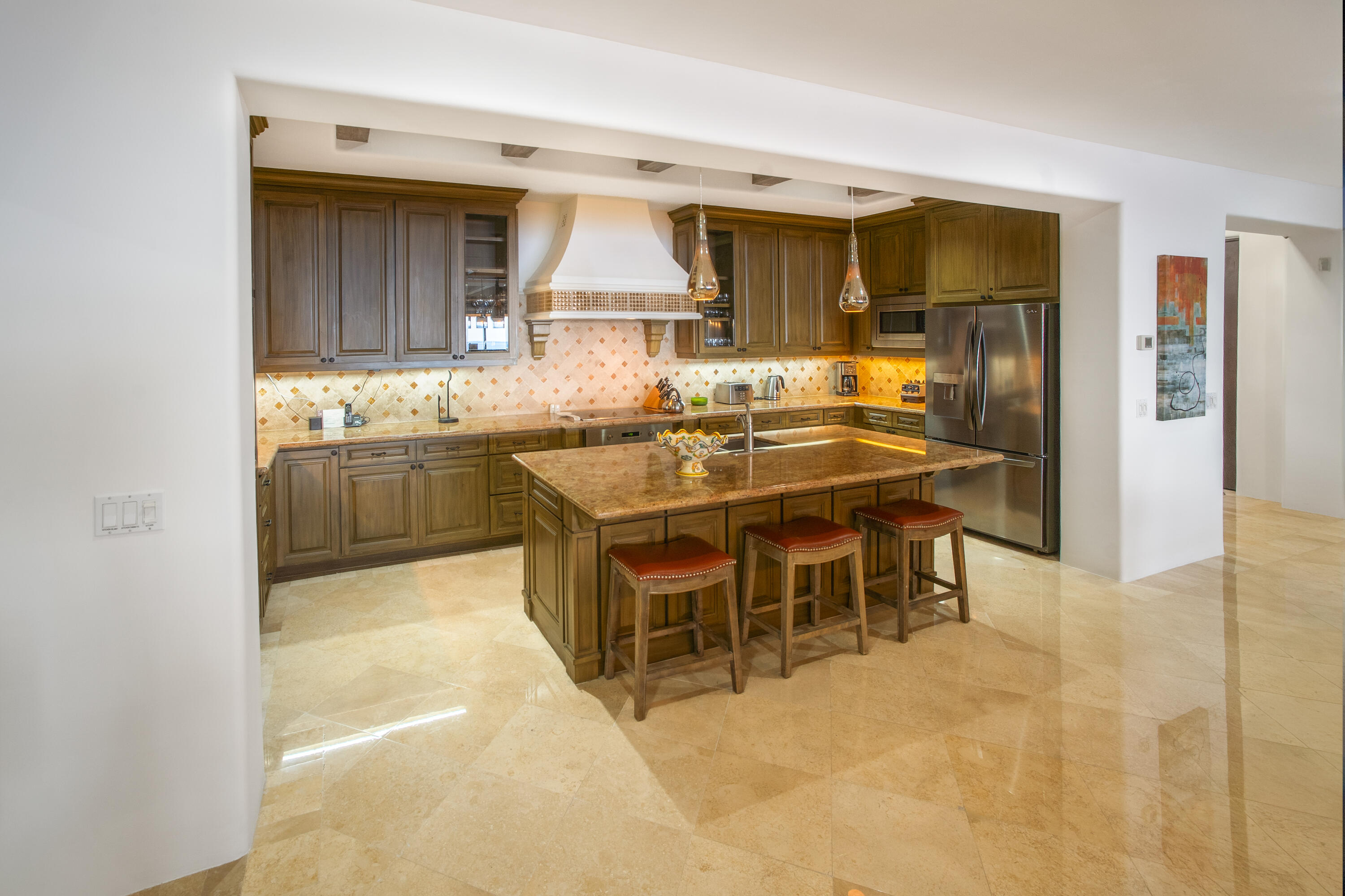 JR. PENTHOUSE, Hacienda Beach Club