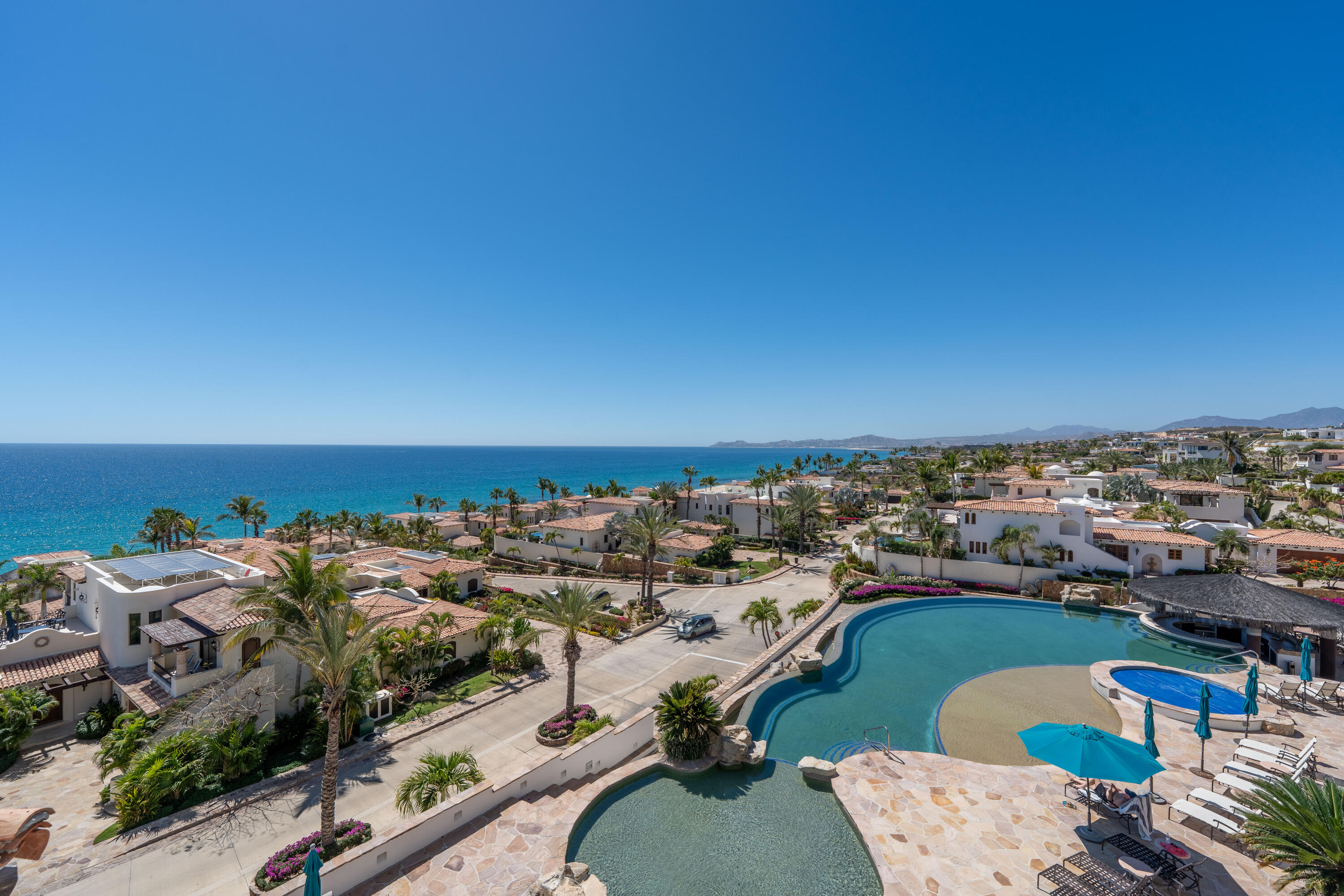 PH, El Encanto De La Laguna