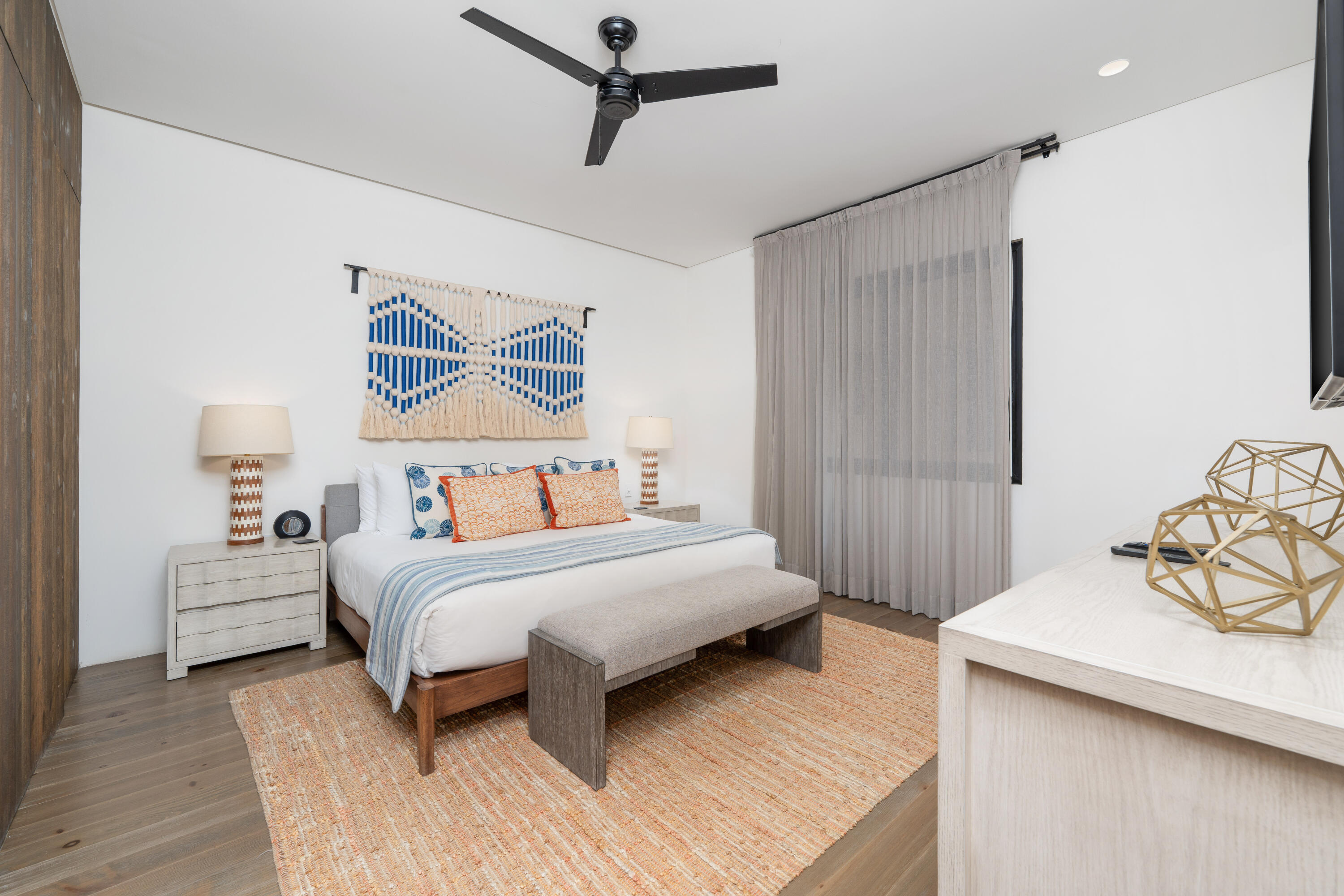 1 Homes Cabo