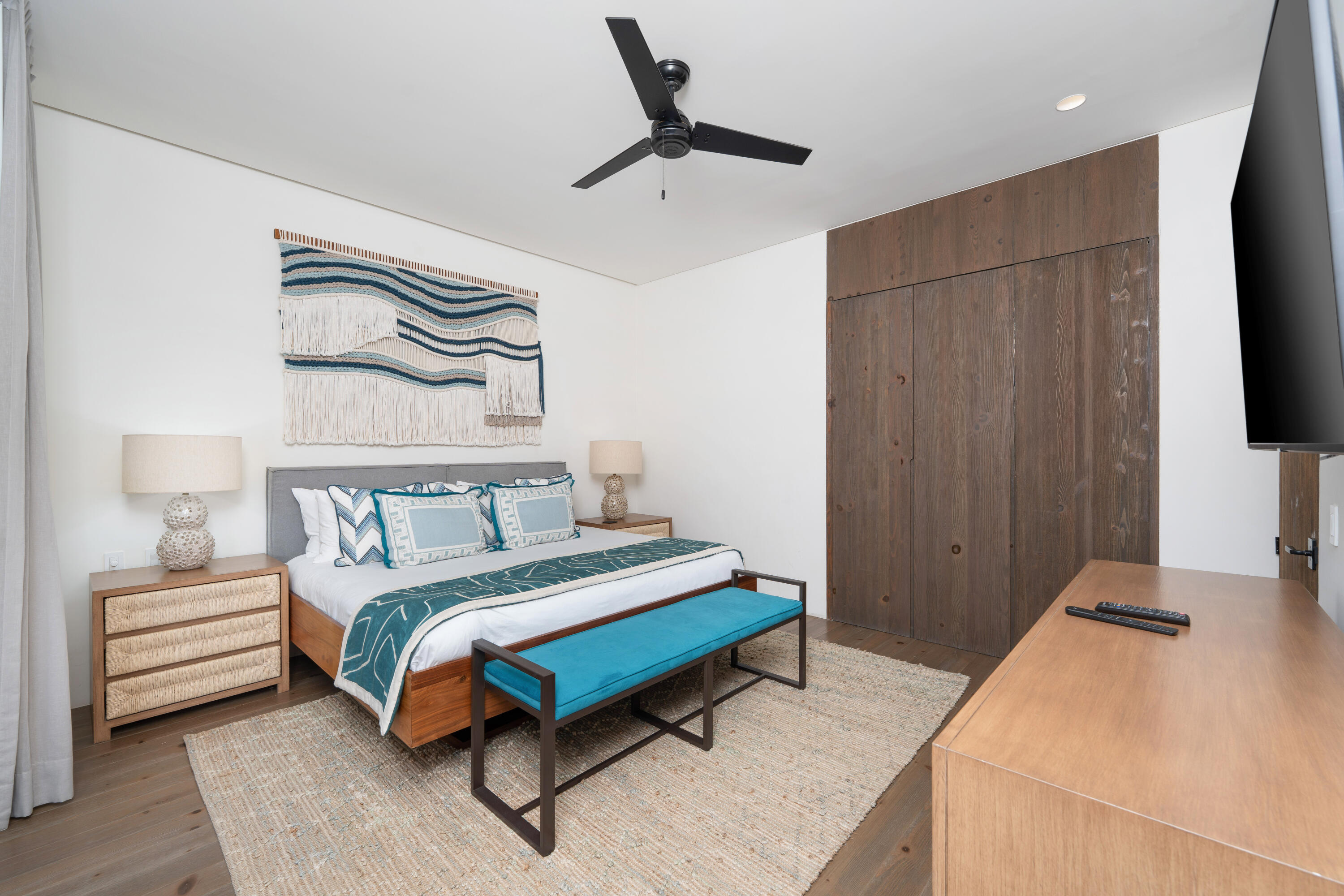 1 Homes Cabo